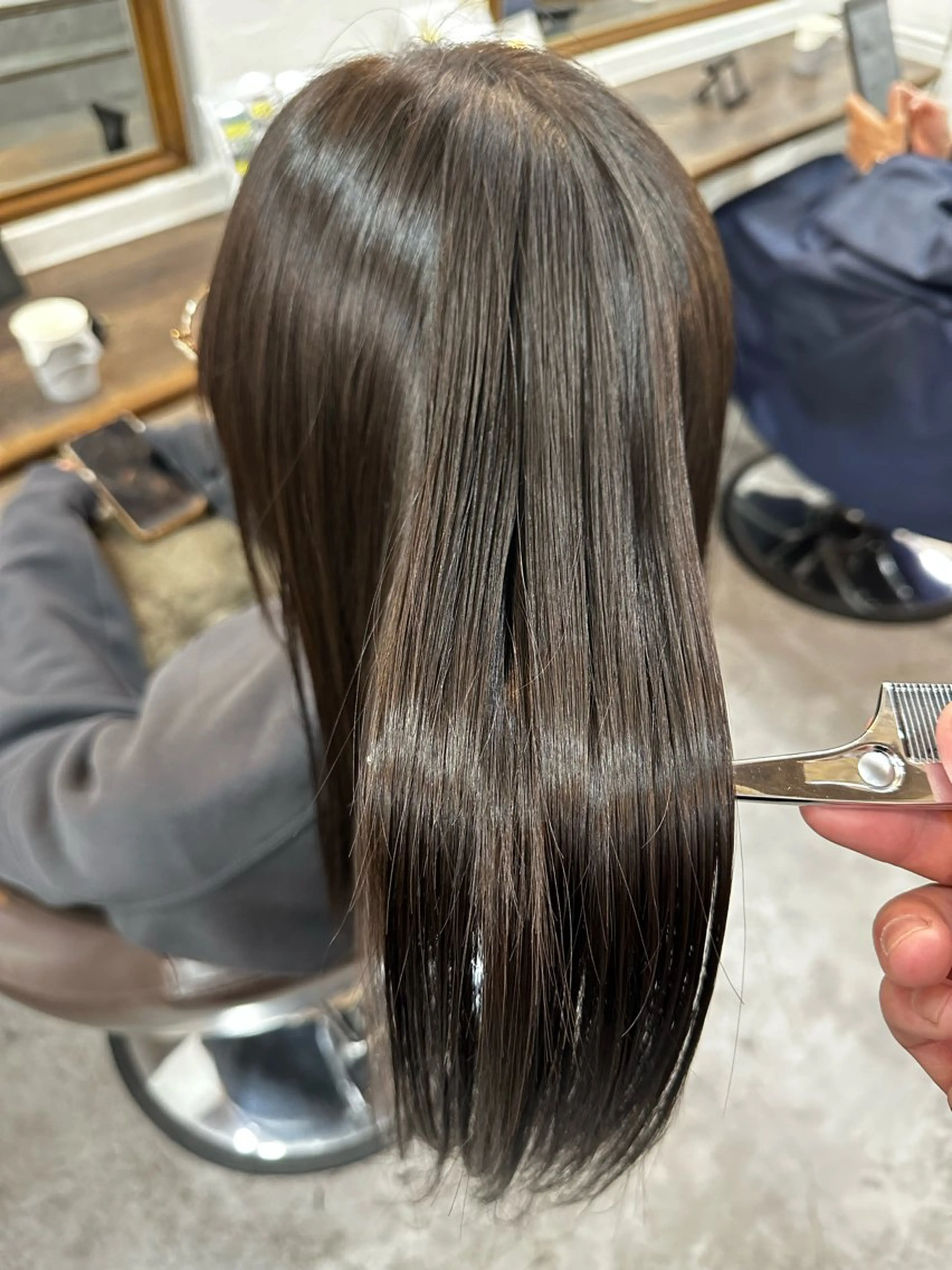 ロング パーマ 縮毛矯正 ストレートパーマ 縮毛矯正 トリートメント MIG×LIG ミグバイリグ所属・✨縮毛矯正✨ 知念あたるのヘアスタイル