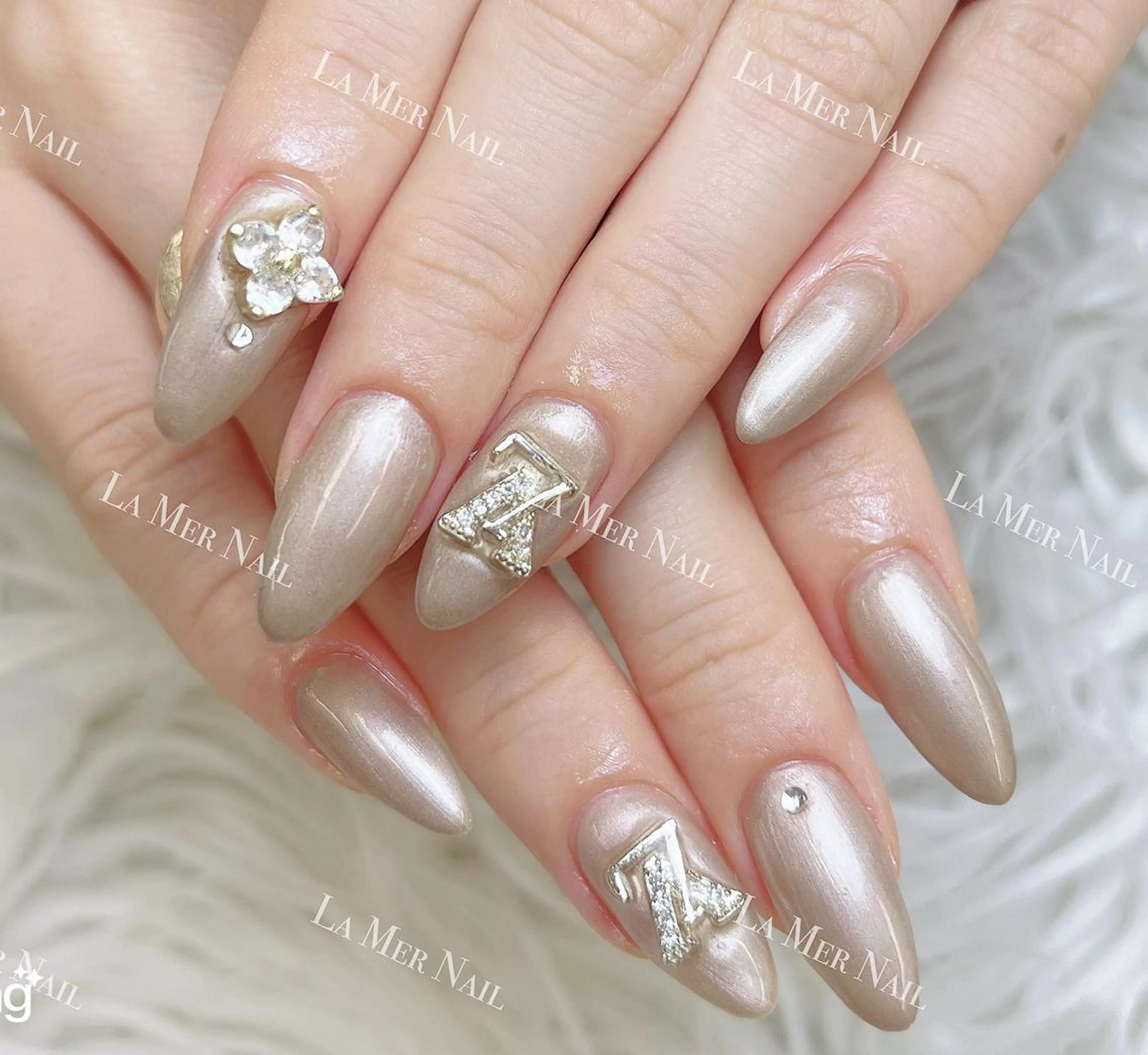 ネイル hikikibyee ♡のネイルデザイン