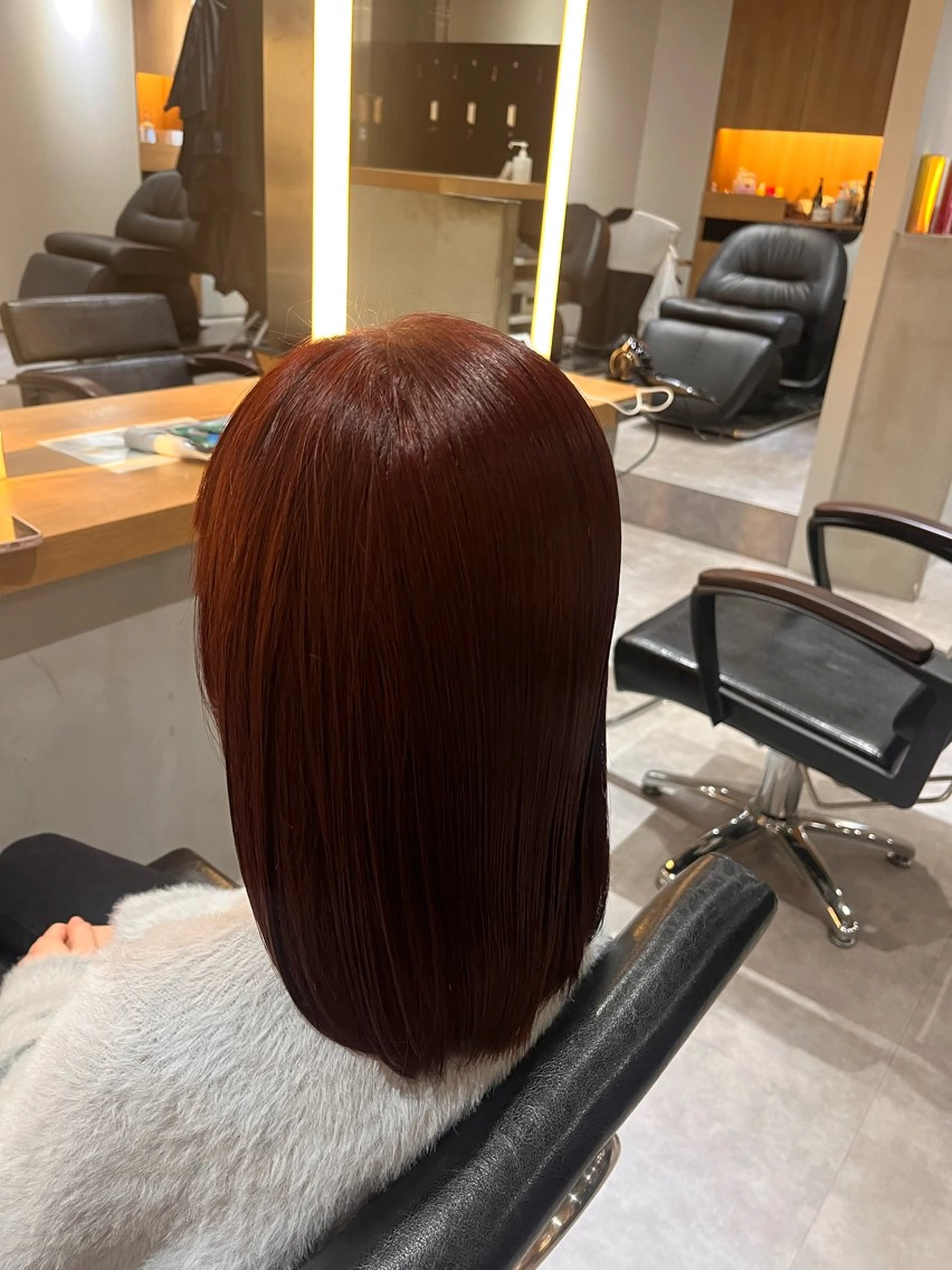 カラー ロングカット/ うる艶カラー/ユイのヘアスタイル