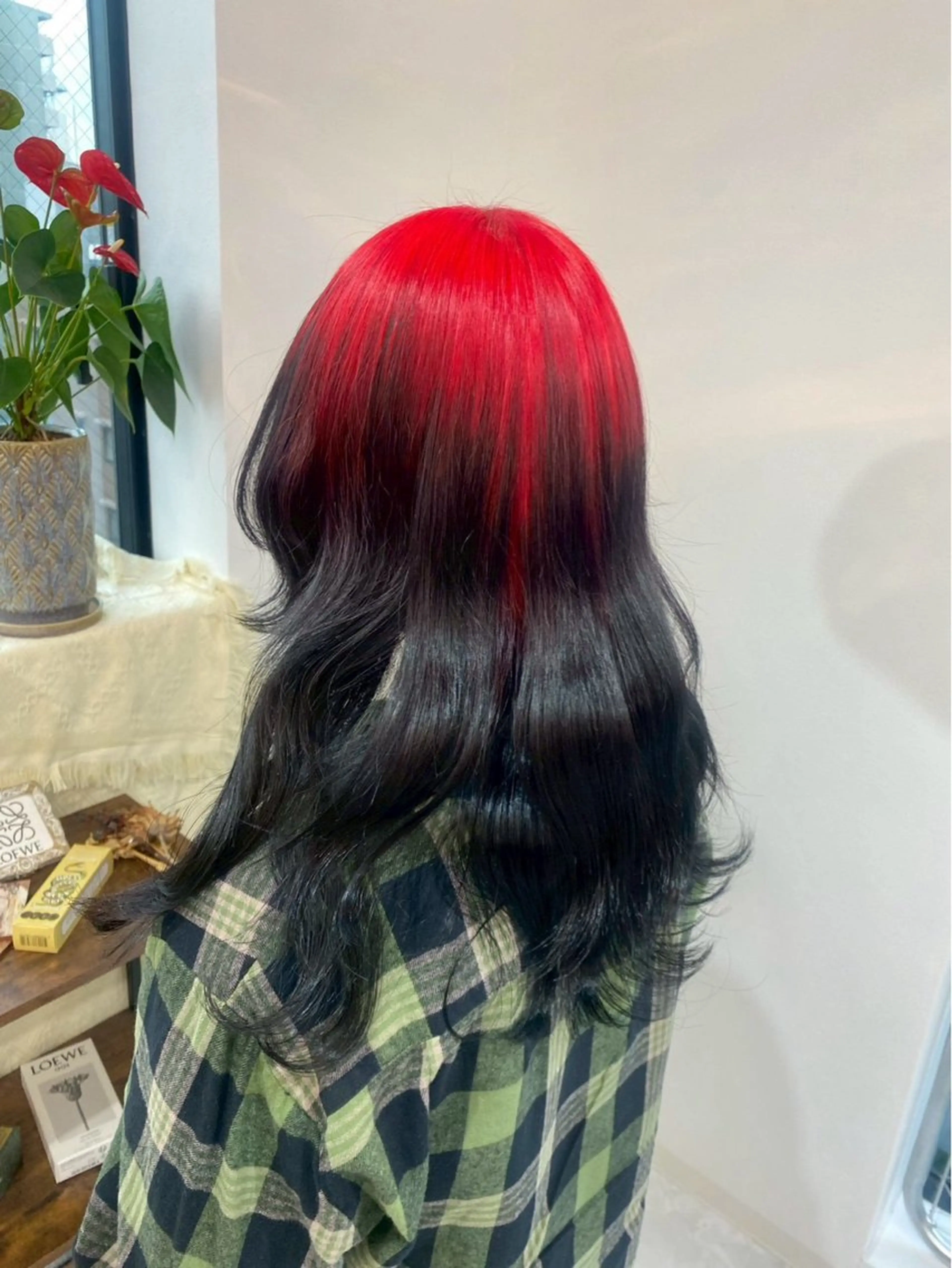 カラー フジマ ハルナのヘアスタイル