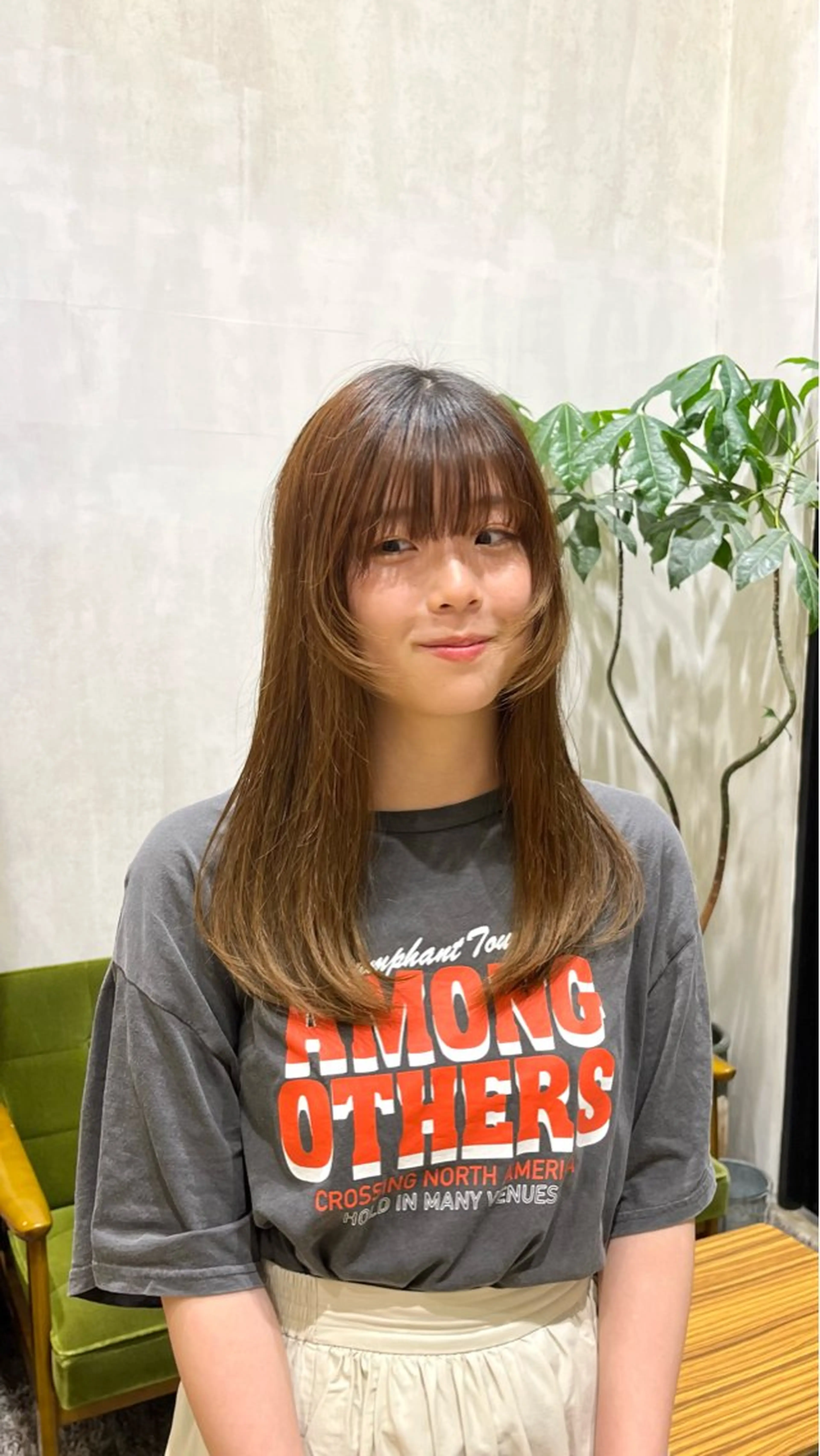 ロング カット 牧下 晴香のヘアスタイル