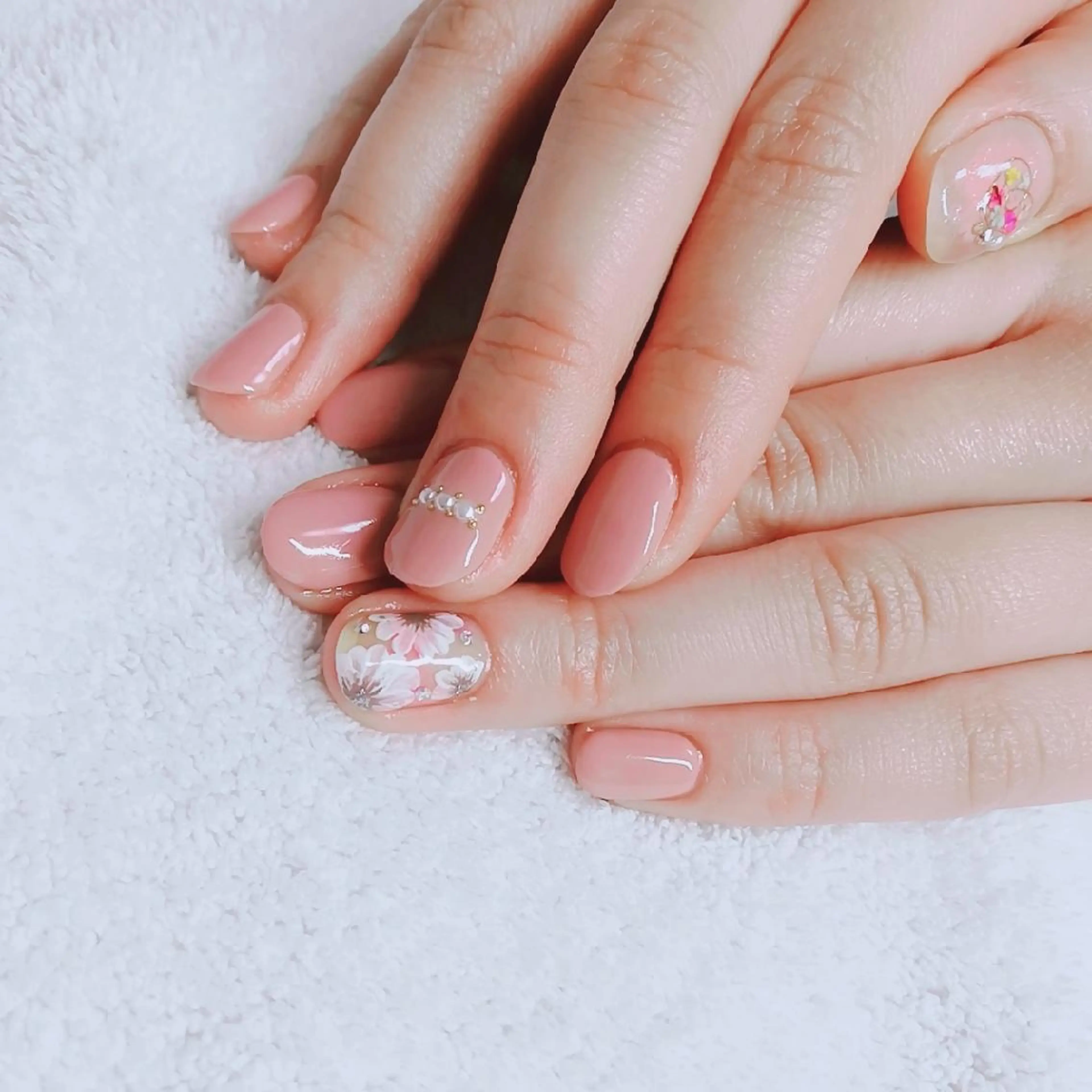 ネイル アートネイル ハンドネイル 柴崎 美幸のネイルデザイン