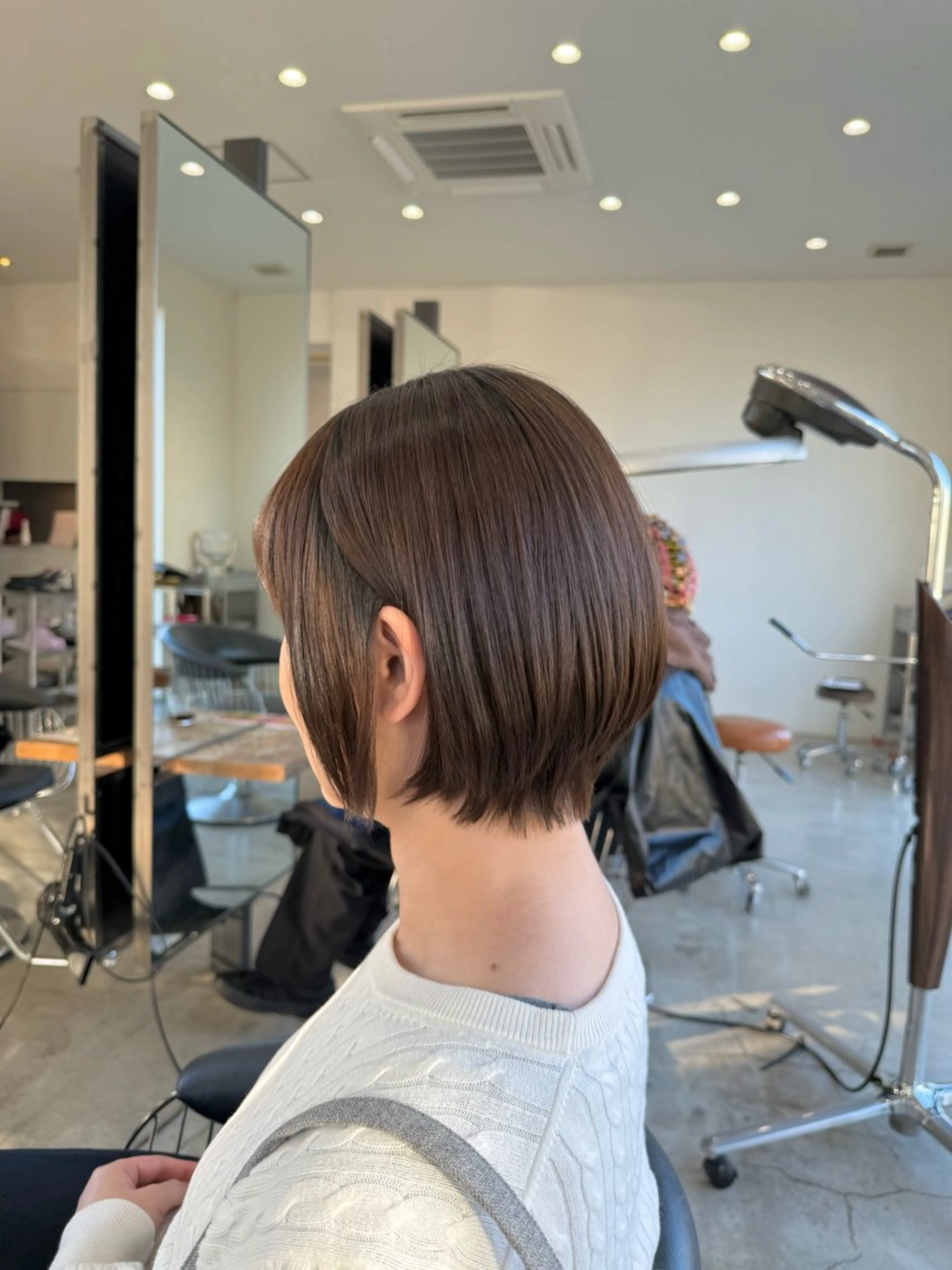 ショート くびれヘア 小顔カット カット 芳賀 風斗のヘアスタイル