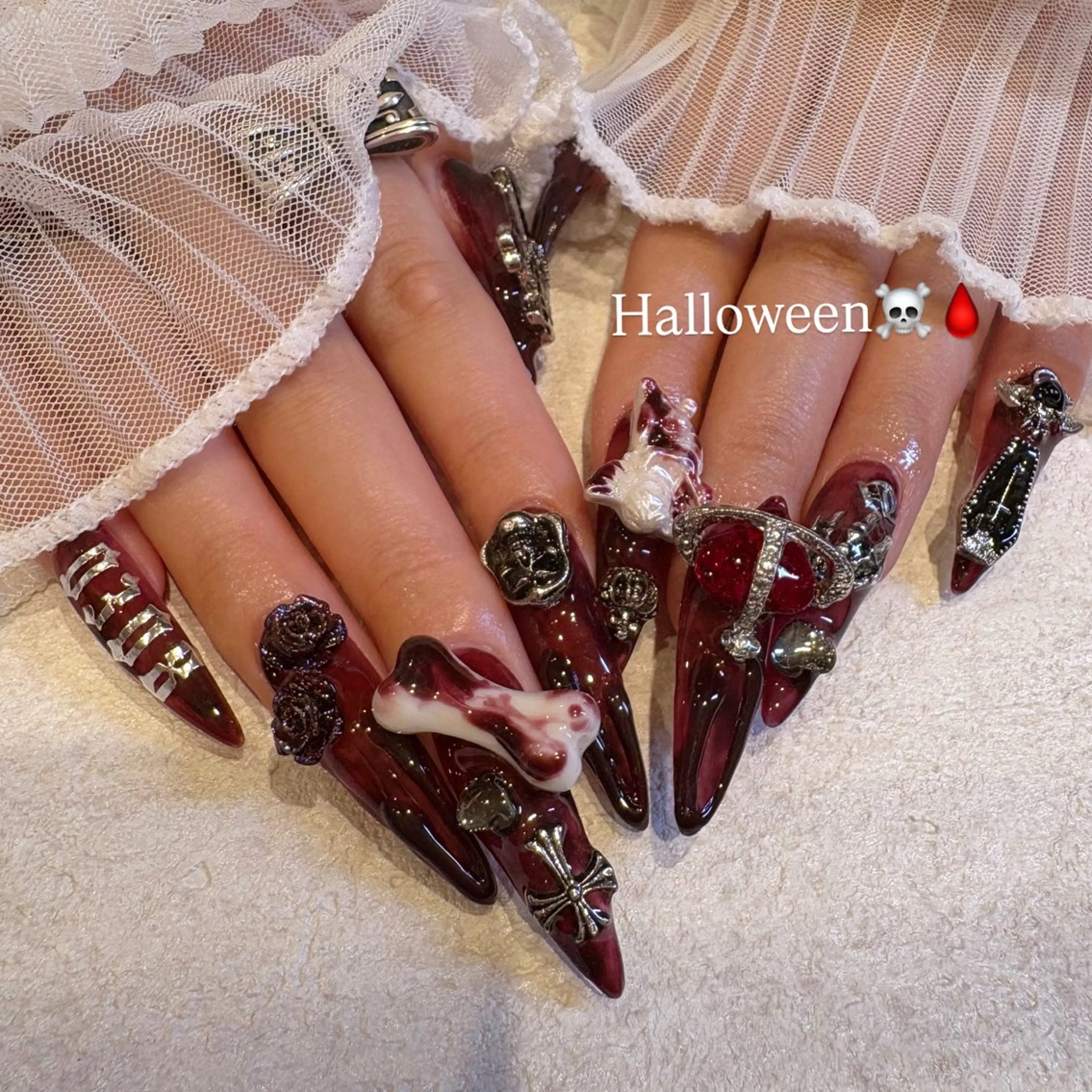 ネイル ハロウィン ロングネイル ハンドネイル パラジェル有/ 長さだし/mahoのネイルデザイン
