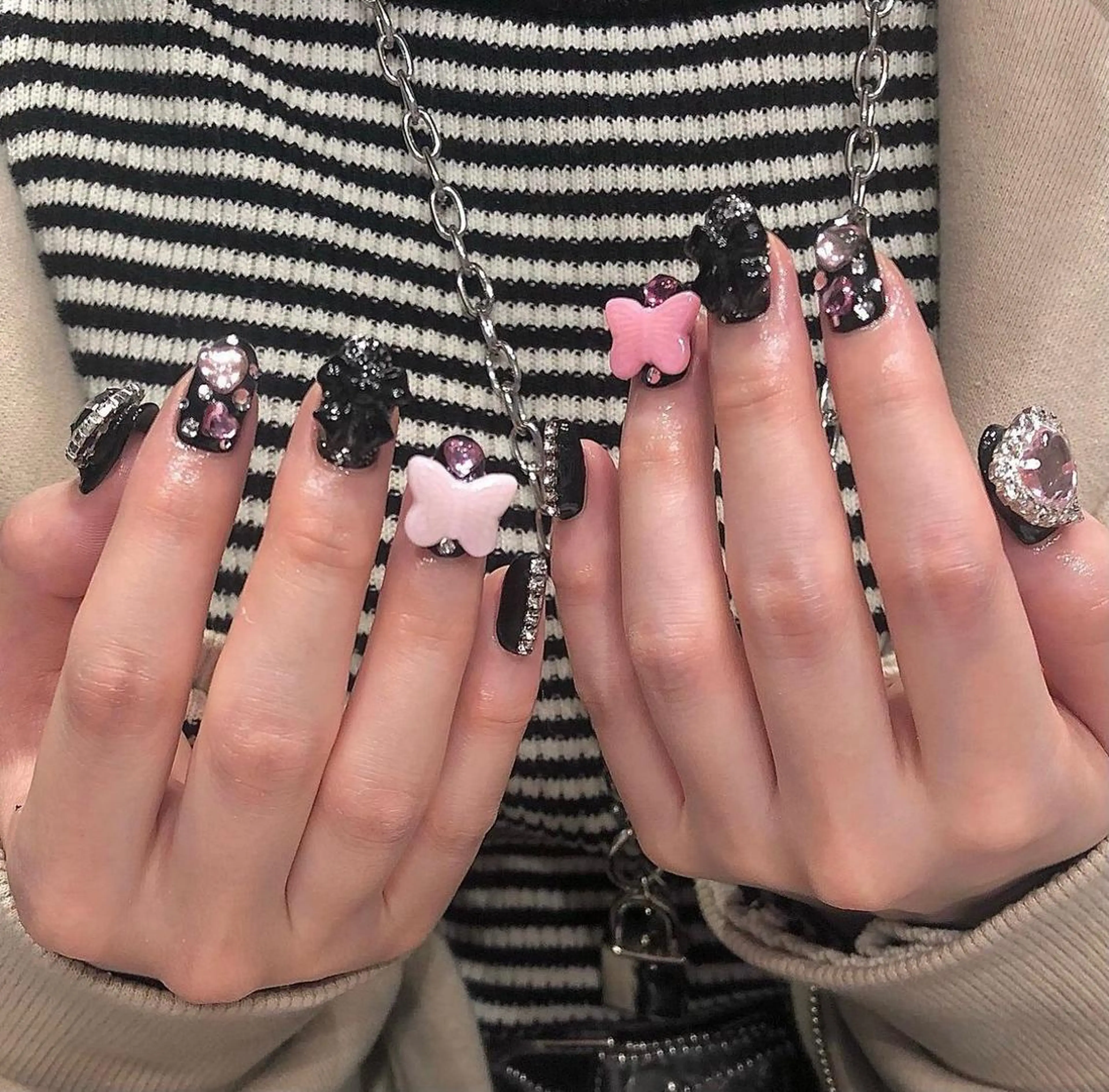 ネイル ハンドネイル パラあり！フィルイン 美フォルムのネイルデザイン