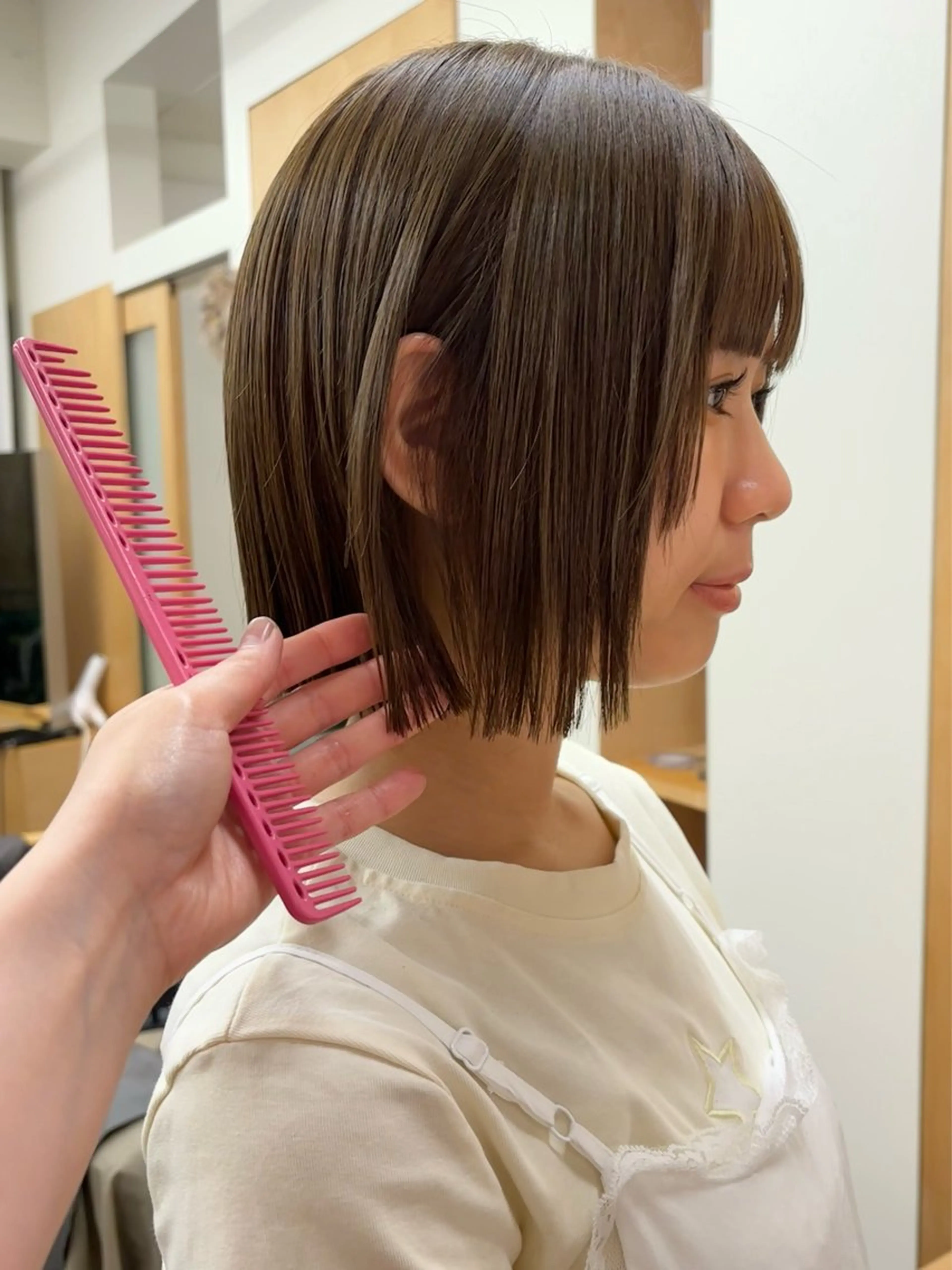 ショート ボブ 顔周りカット カット 美空🐇 レイヤー / 透明感カラー🩰のヘアスタイル