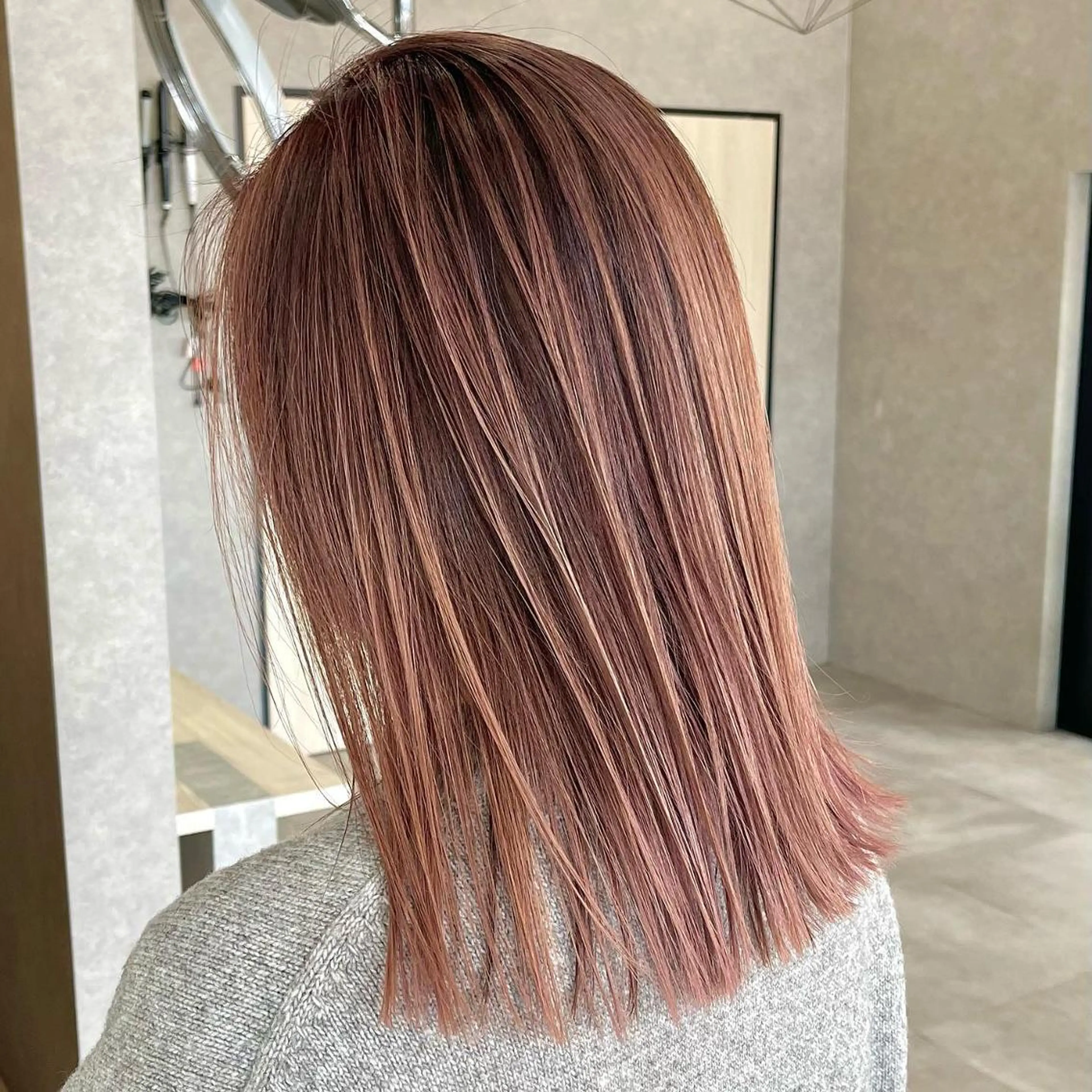 ミディアム 一ノ瀬 暁のヘアスタイル