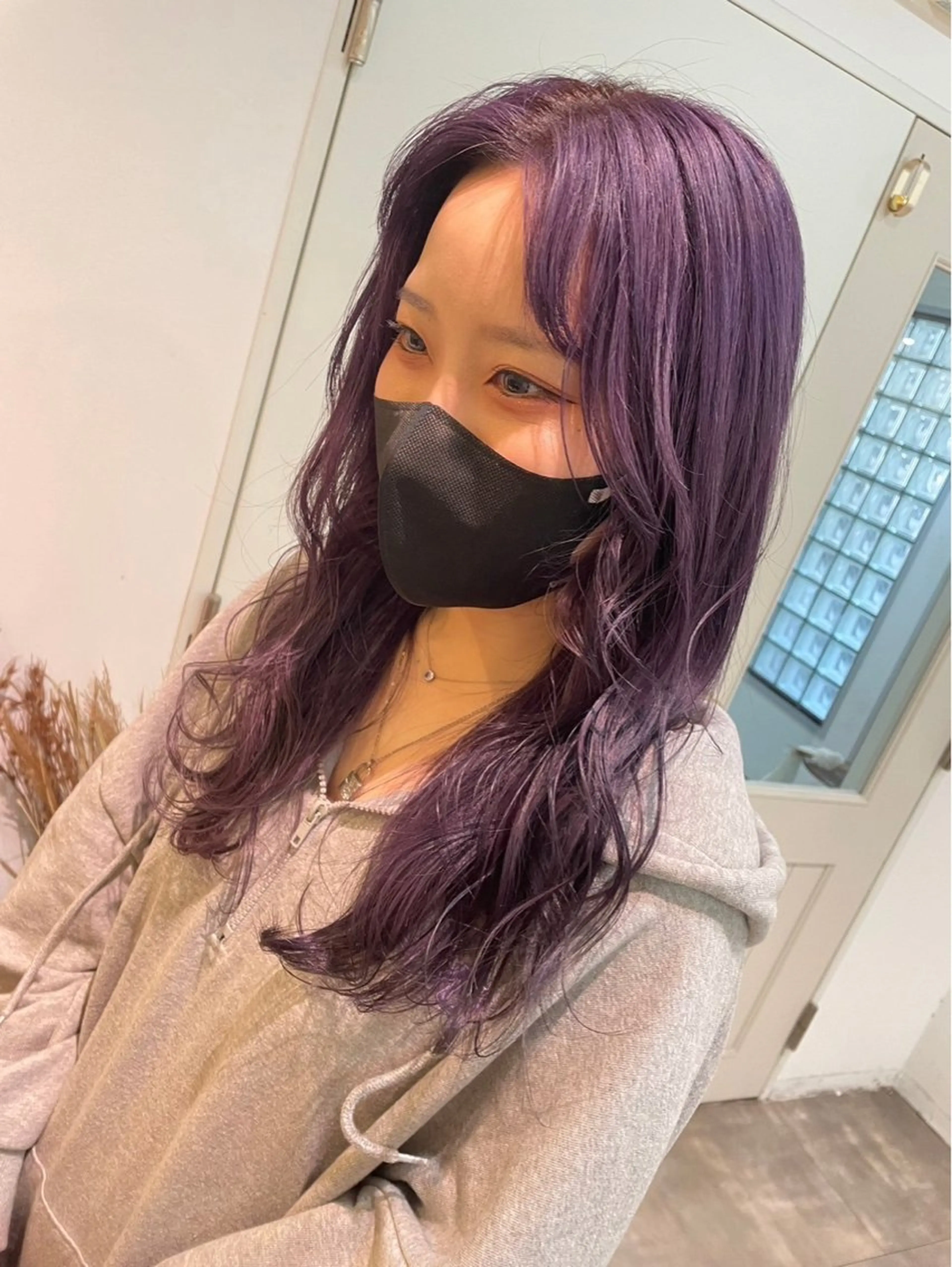 ロング 室谷 ゆりあのヘアスタイル