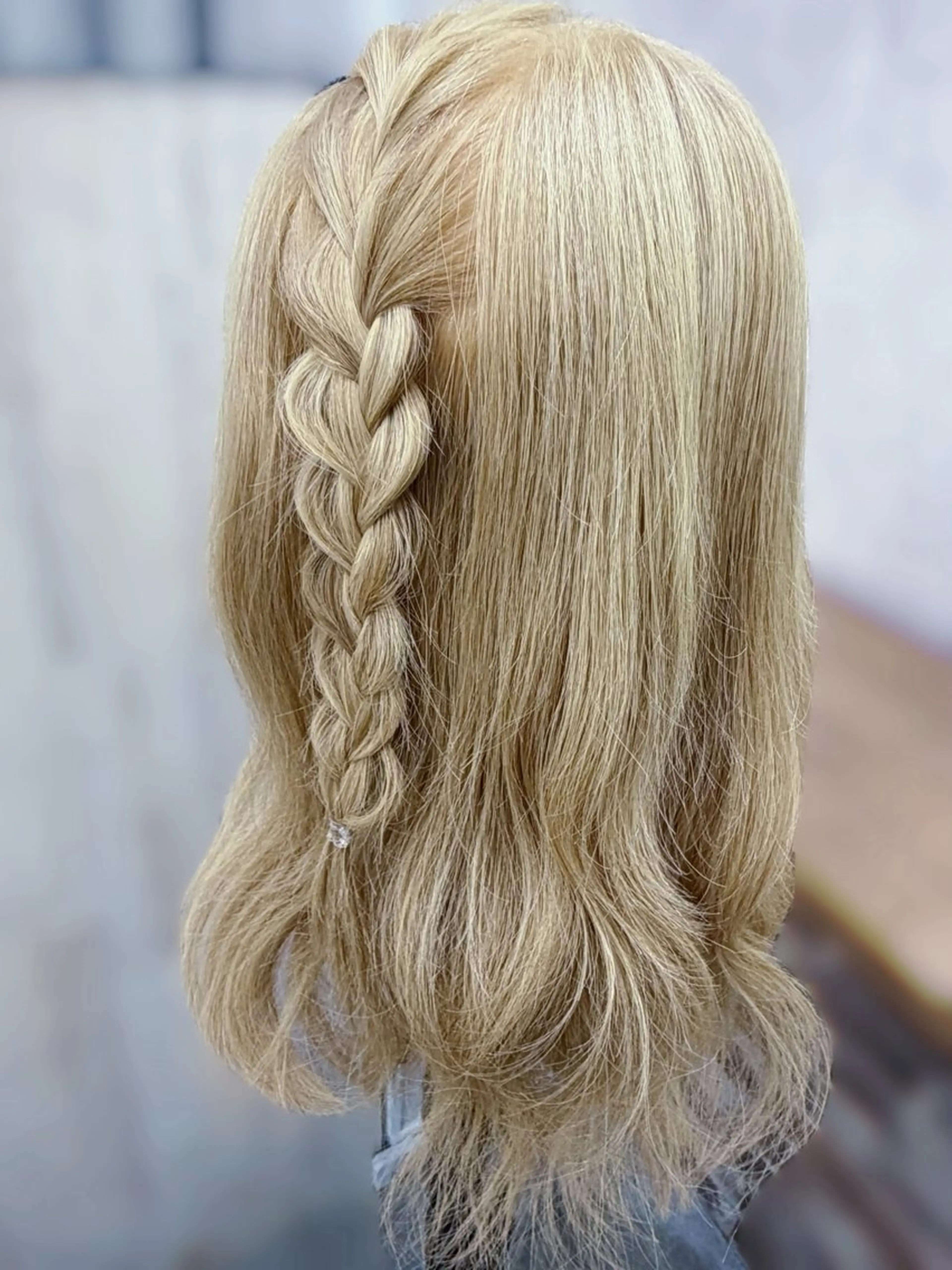 ヘアアレンジ 馬方 雫のヘアスタイル