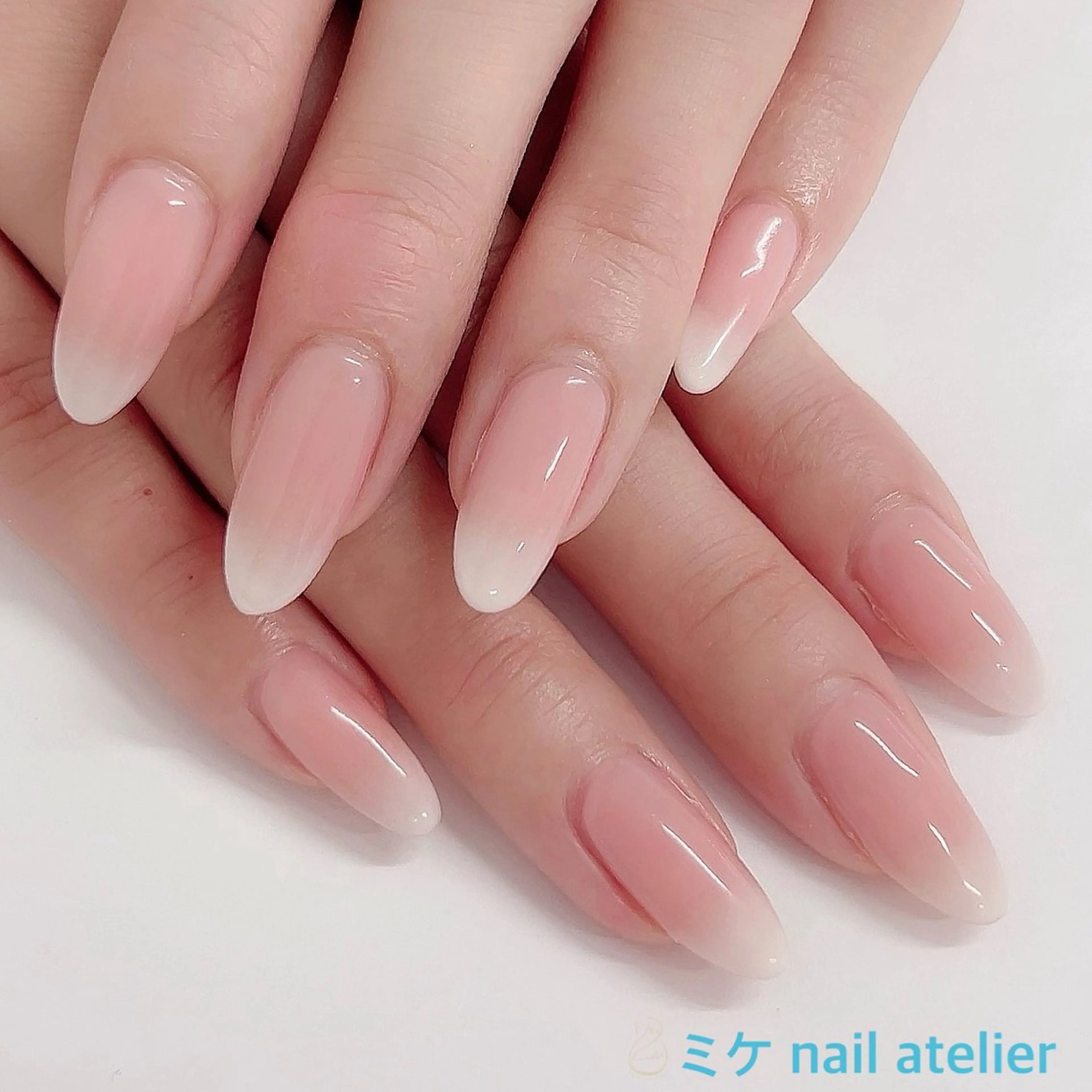 ネイル ジェルネイル グラデーション ワンカラーネイル ハンドネイル h. rikaのネイルデザイン