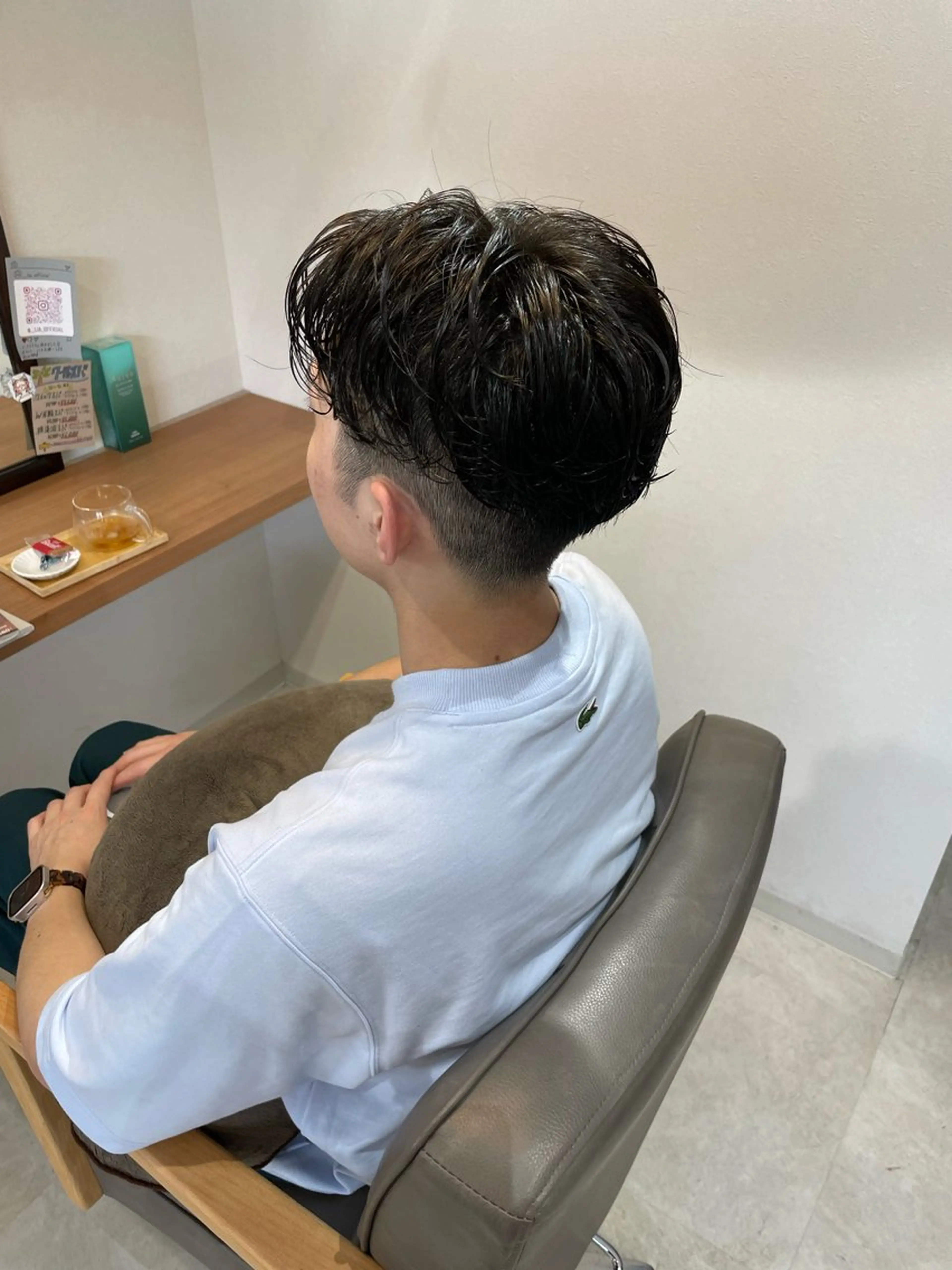 ショート パーマ メンズ メンズパーマ 刈り上げ ニュアンスパーマ カット パーマ ayaka |トレンドヘアのヘアスタイル