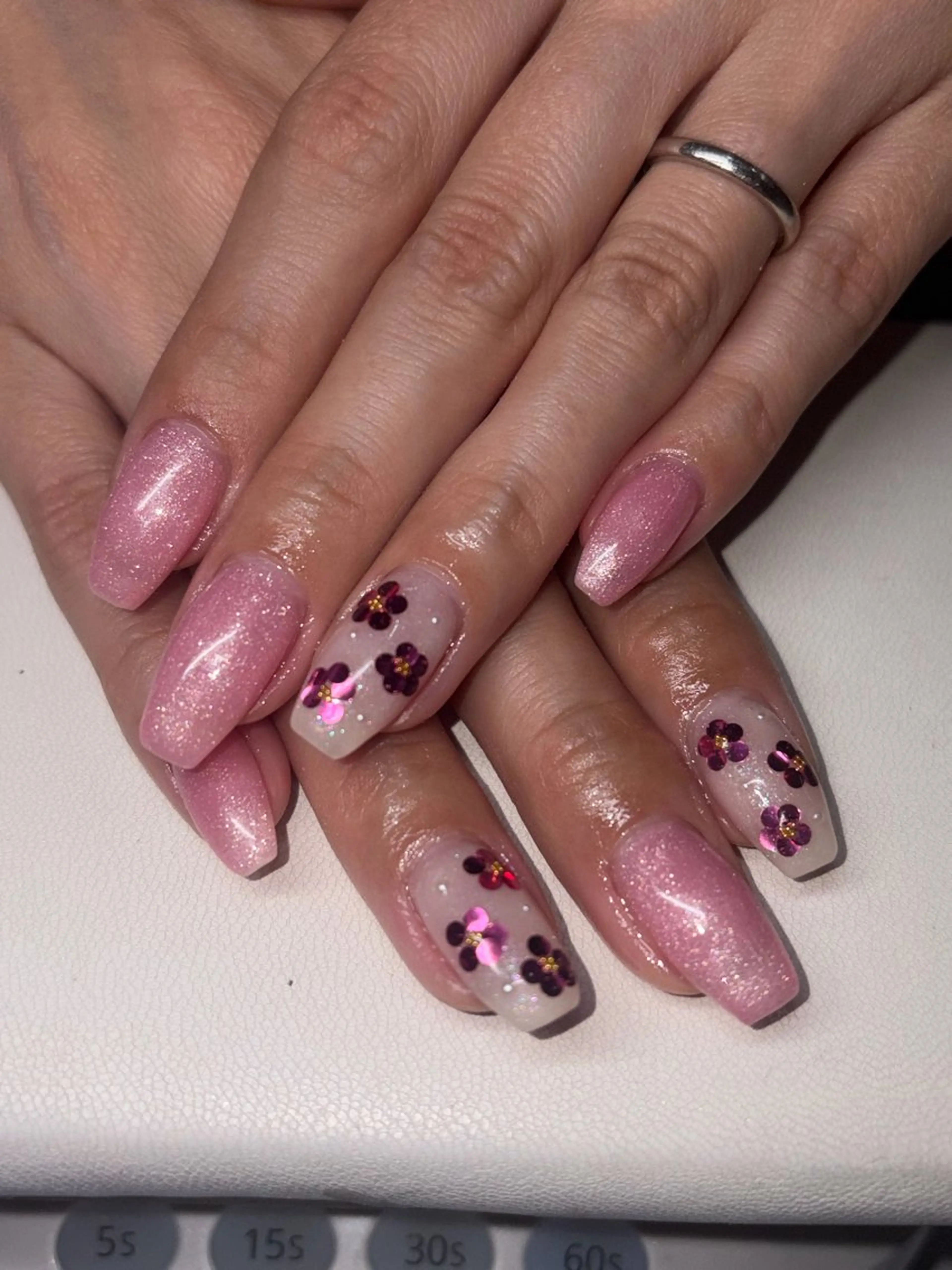 ネイル 桜ネイル ピンク ハンドネイル y's beauty京橋店のネイルデザイン