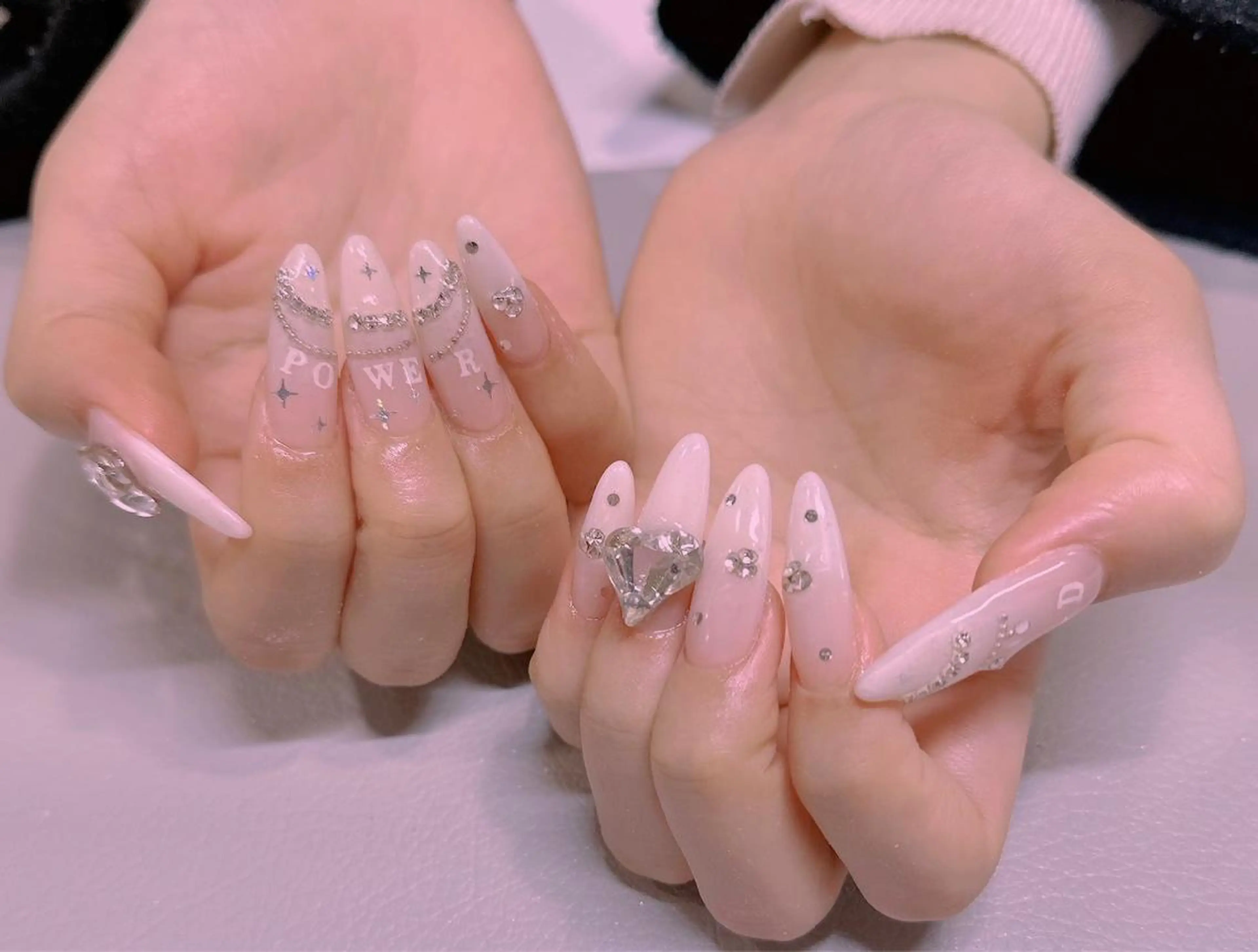 ネイル 美爪パラジェル導入店 Sunnilyのネイルデザイン