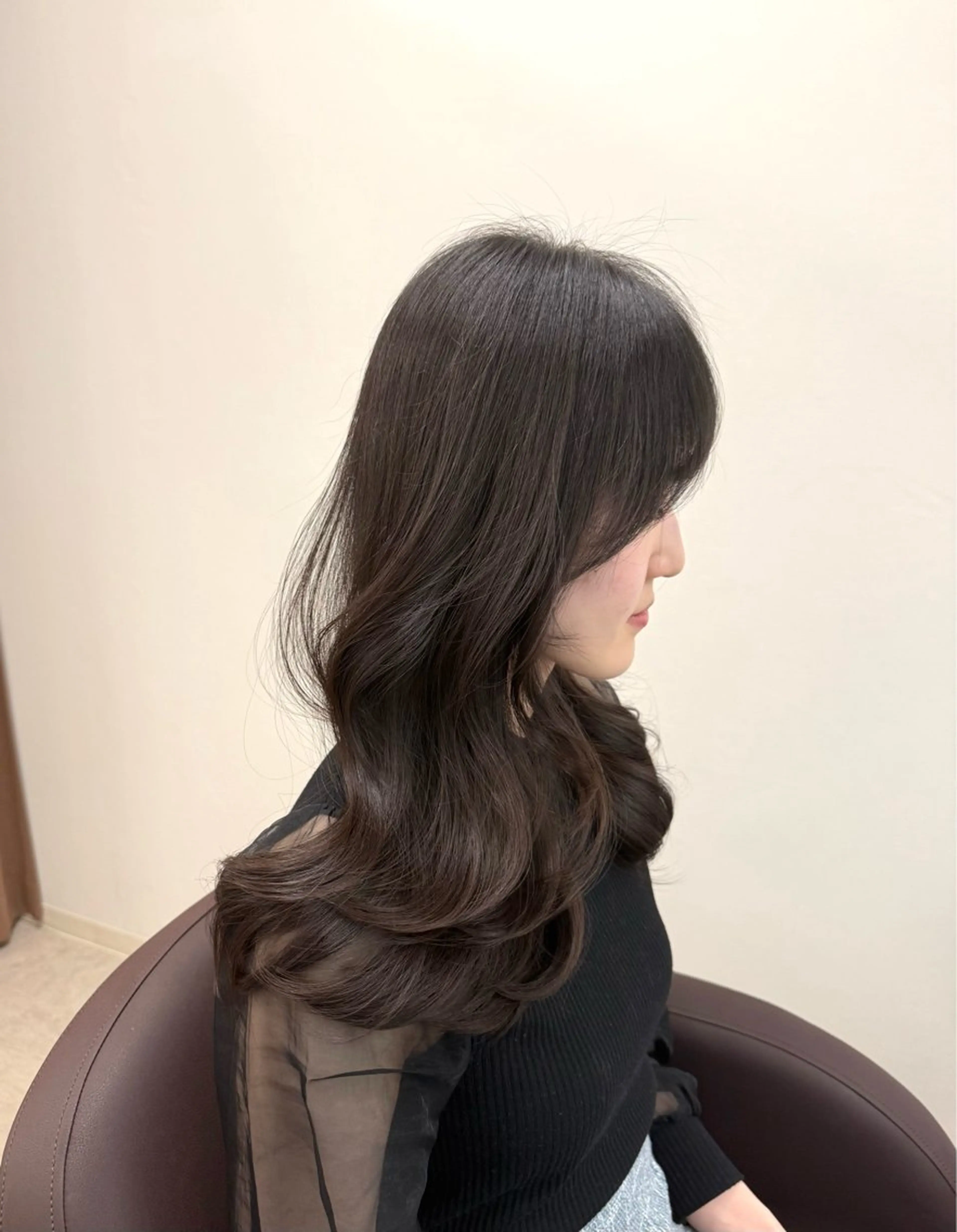 セミロング WATARU/ 韓国風巻き髪のヘアスタイル