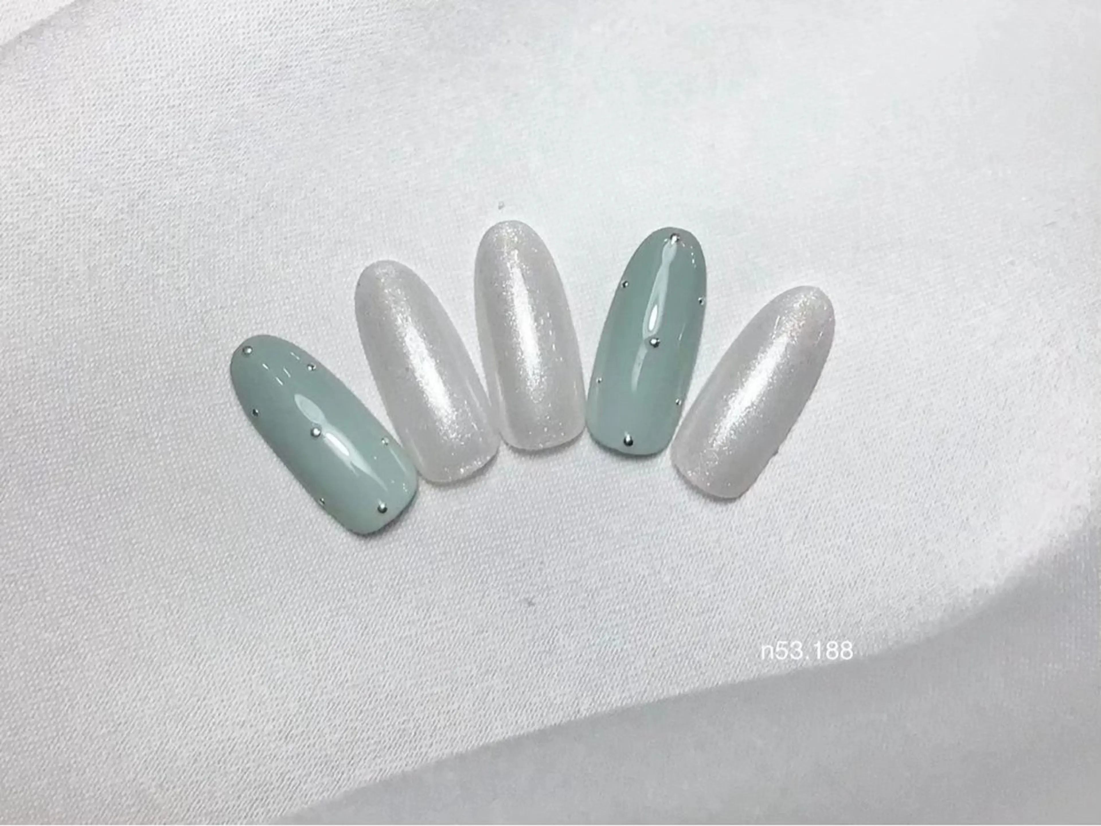 ネイル peTiT NAILISTのネイルデザイン