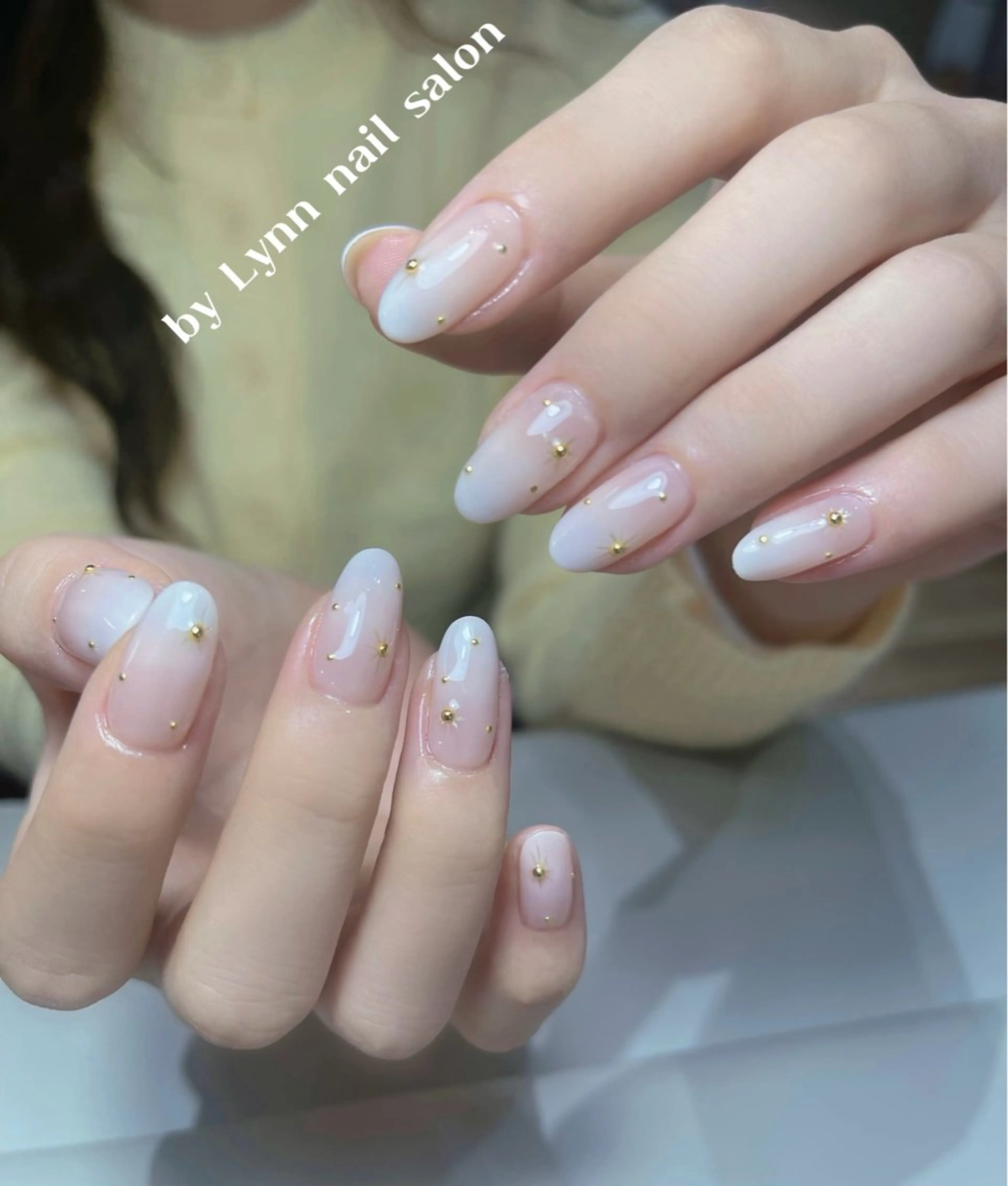 ネイル グラデーション シンプルネイル Lynn nail 研修のネイルデザイン