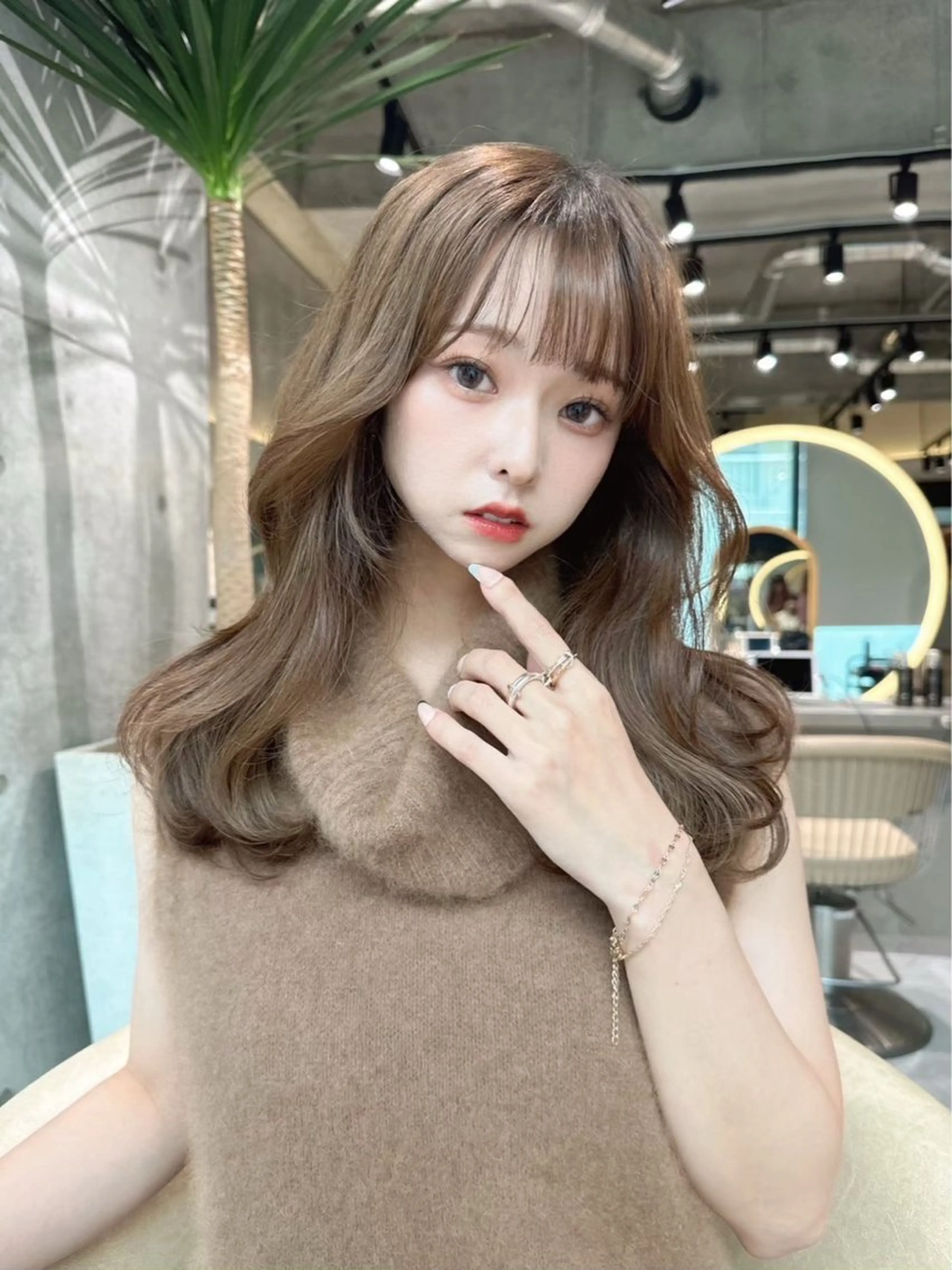 セミロング カラー アッシュ アッシュグレー アッシュグレージュ ベージュカラー ブリーチ カット ヘアカラー トリートメント ✨レイヤー/韓国 /✨ヘア山下　遥のヘアスタイル