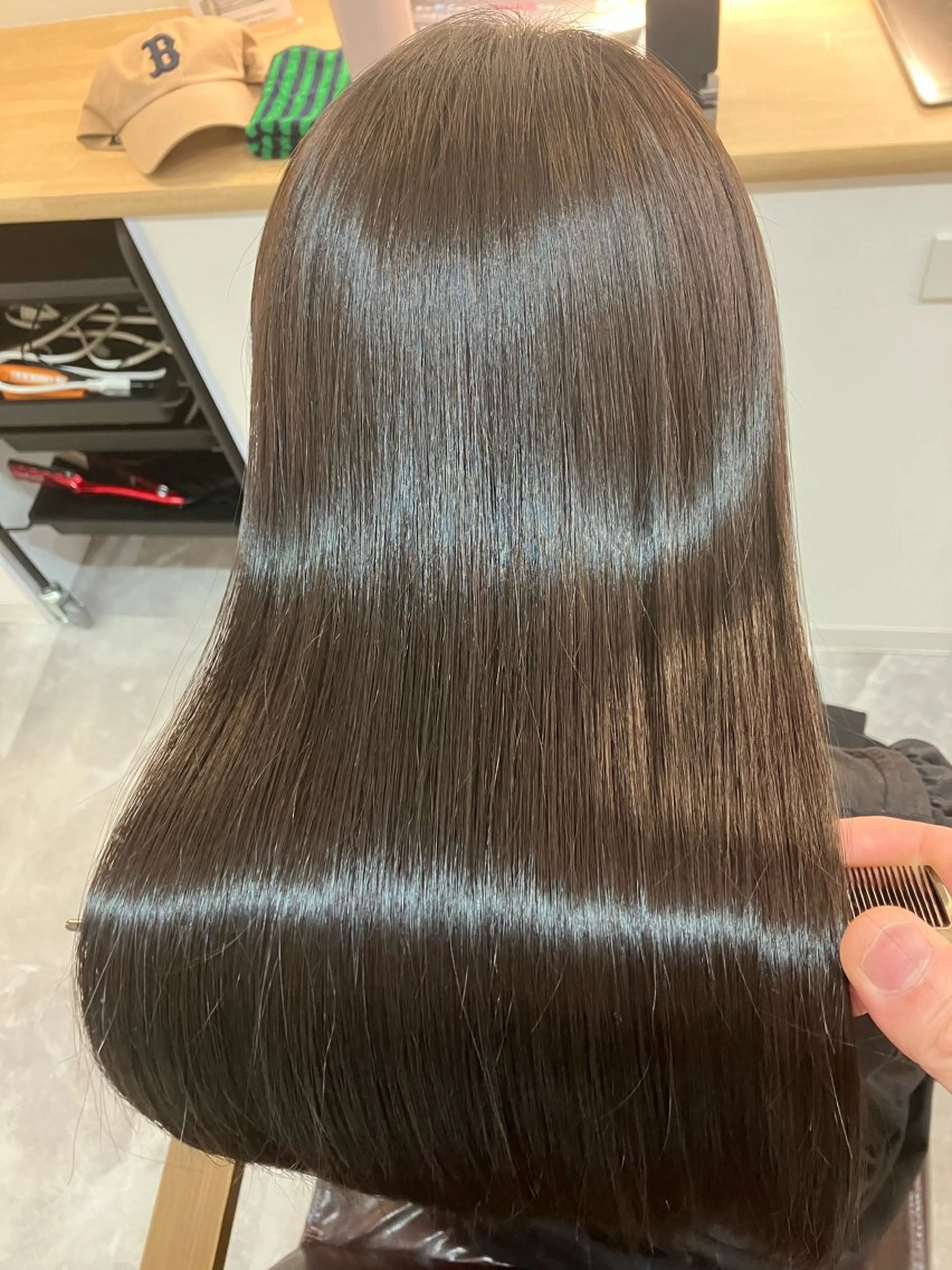 ロング カラー ヘアアレンジ キッズ カット ヘアカラー 縮毛矯正 トリートメント 横浜関内髪質改善 re:Magoのヘアスタイル