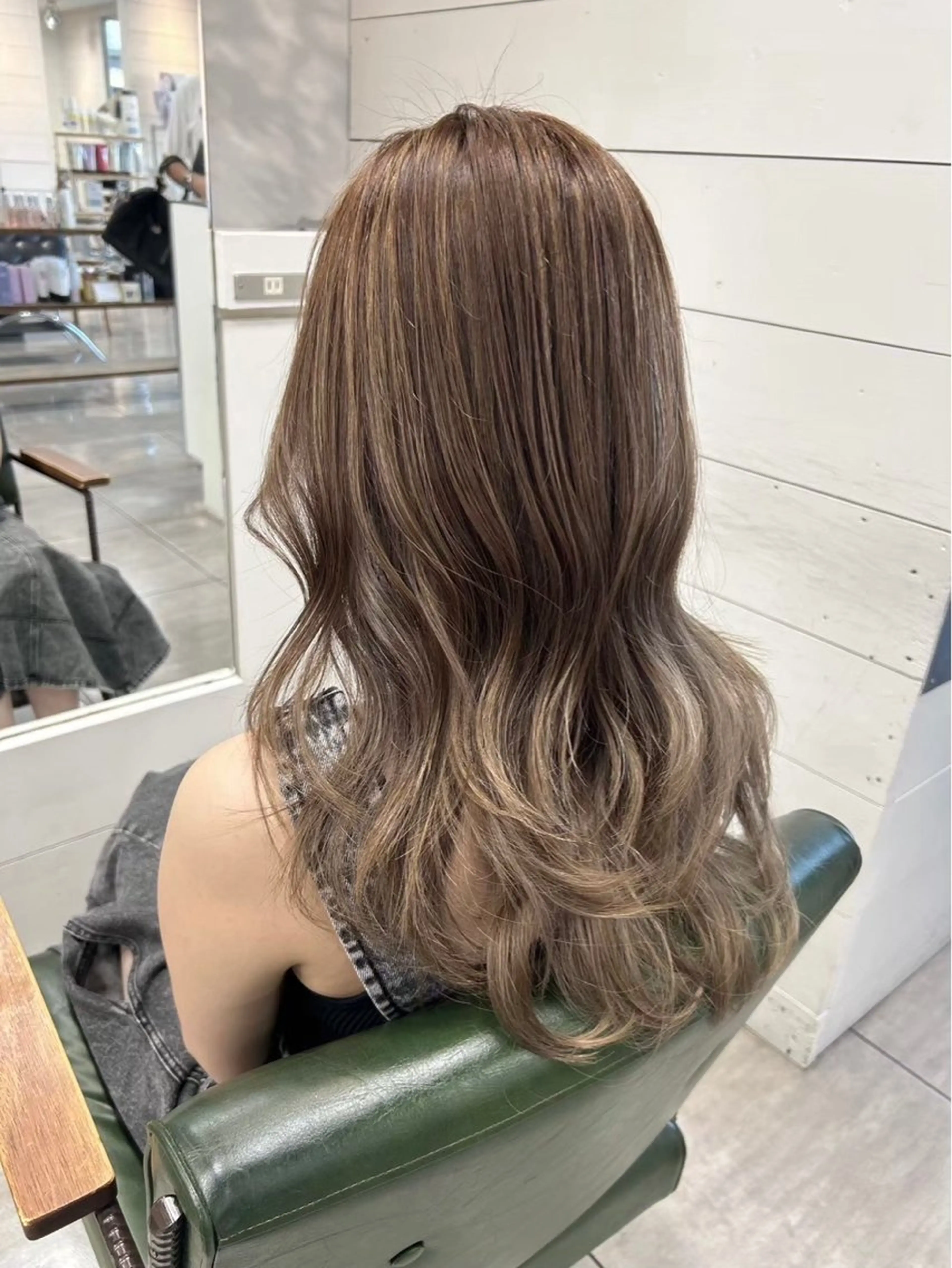 ロング カラー ヘアカラー 🎀艶カラー🎀 よしいあまねのヘアスタイル