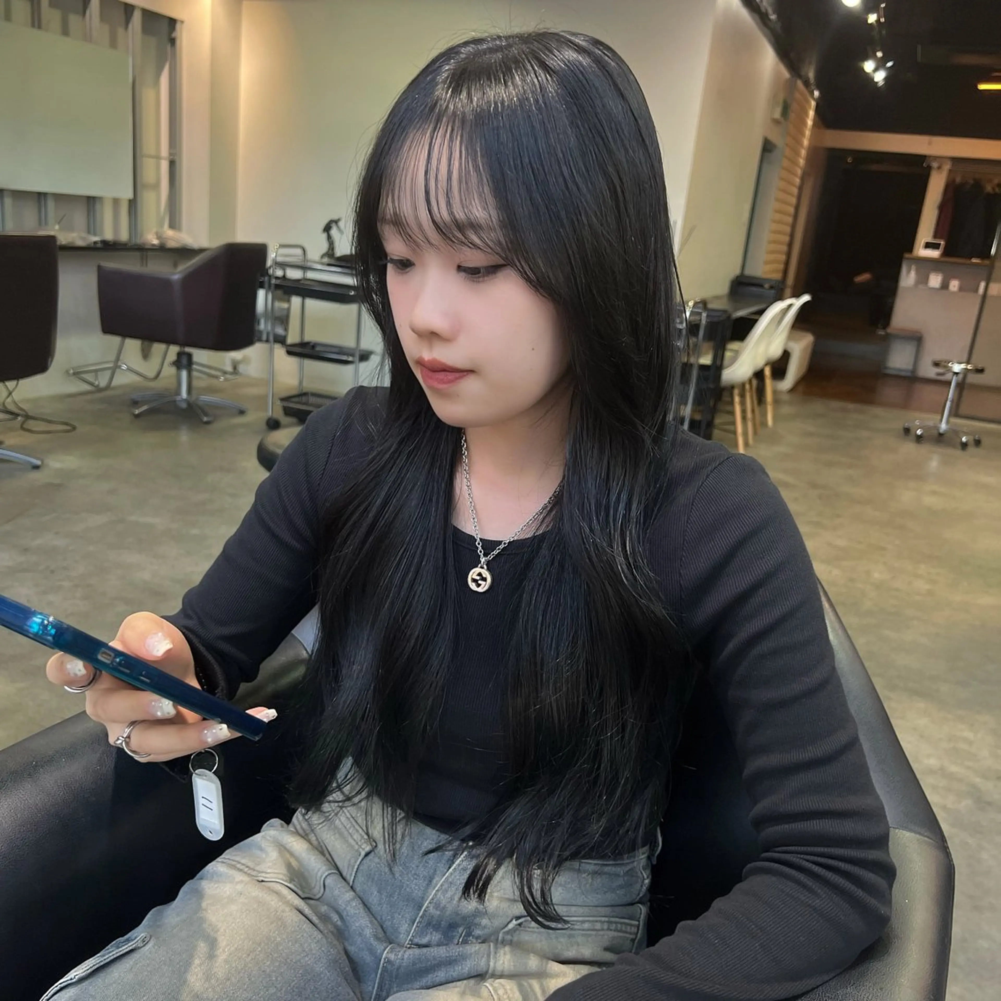 ロング カラー 韓国ヘア/透明感 カラー🤍yukaのヘアスタイル