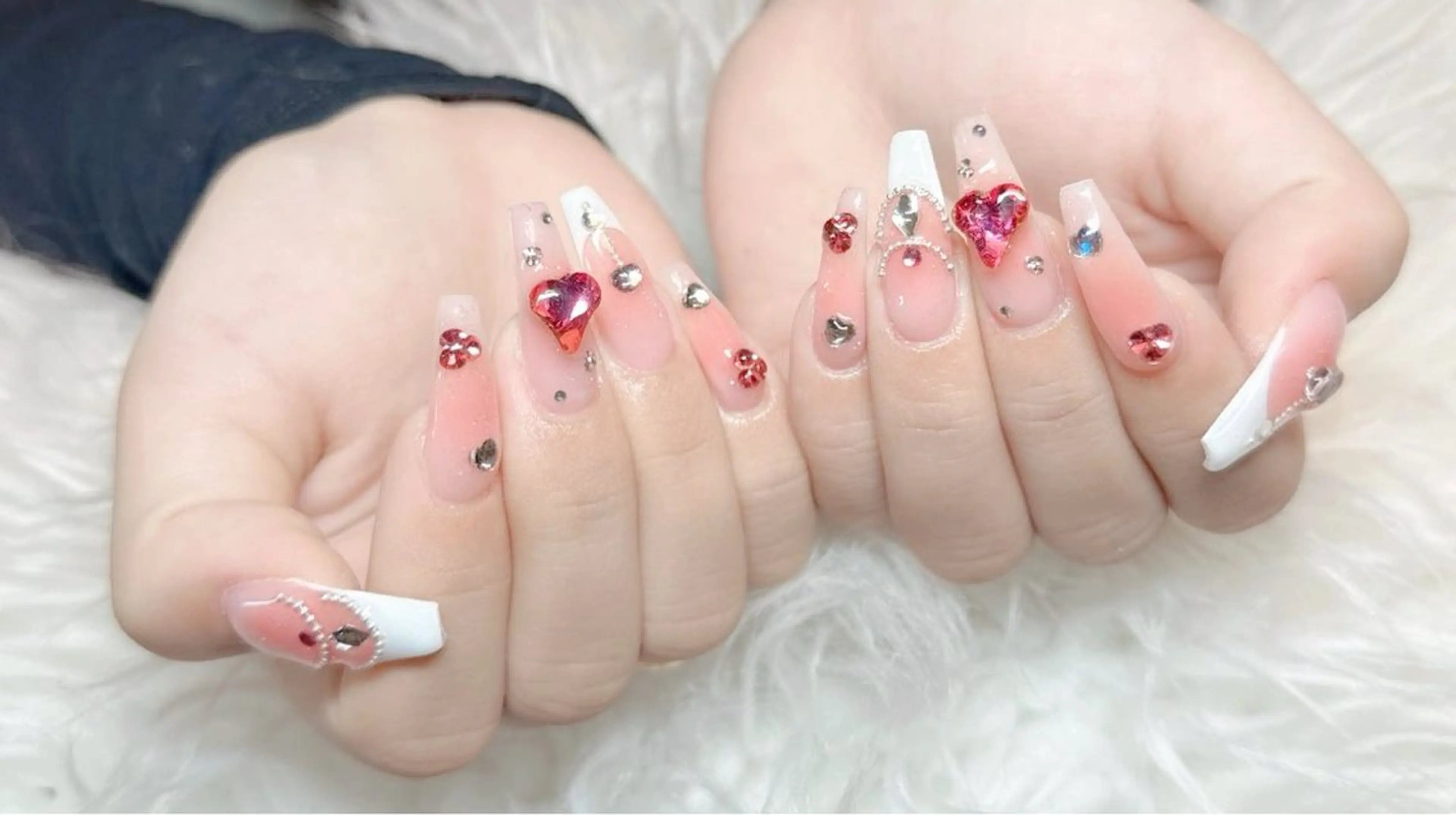 ネイル ハンドネイル D-BEAUTY Nailsalonのネイルデザイン