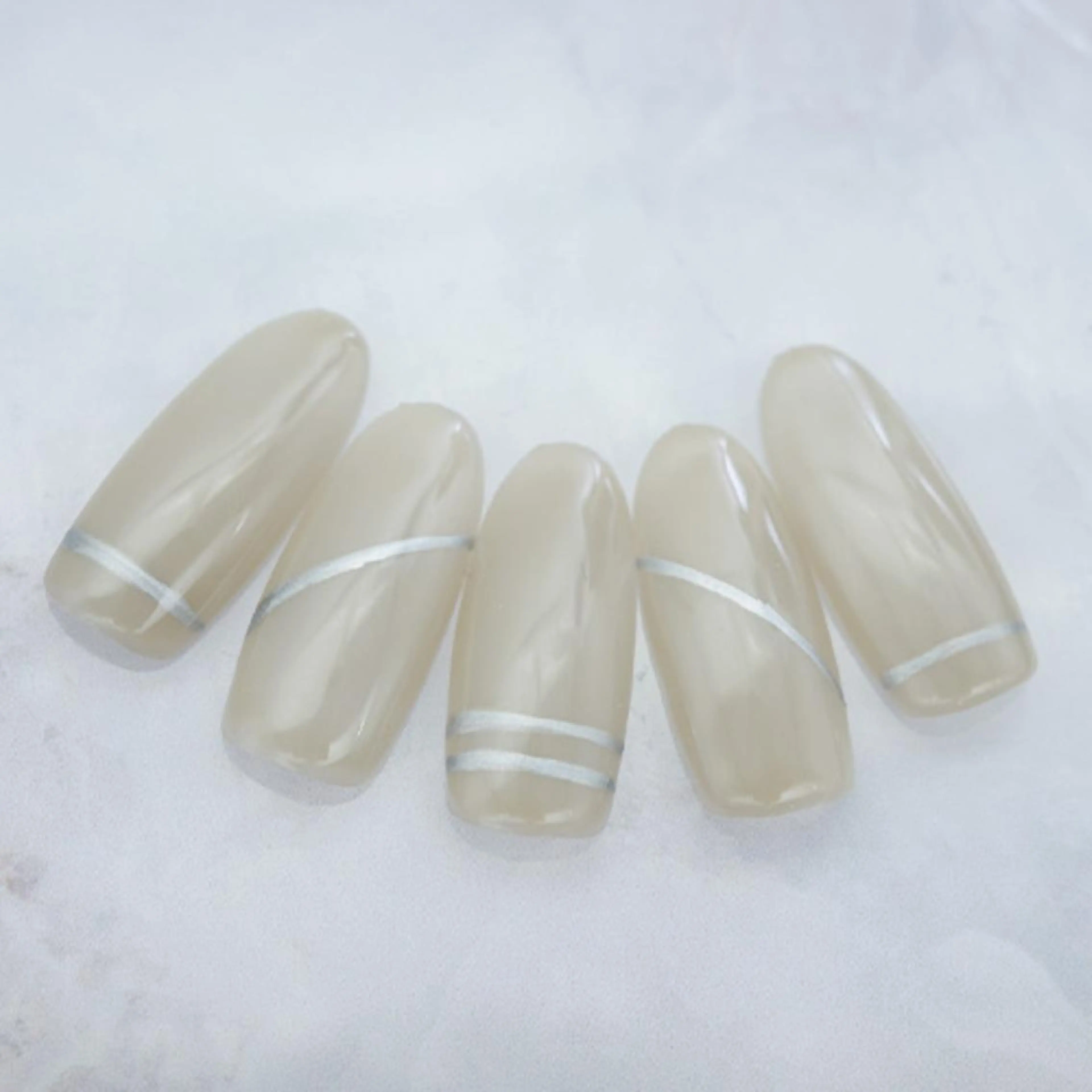 2ヶ月以内の再来店☆RIRIYA指名【定額ハンド×300種類のデザイン】4400円＋オフ代半額＋指名料350円☆の写真