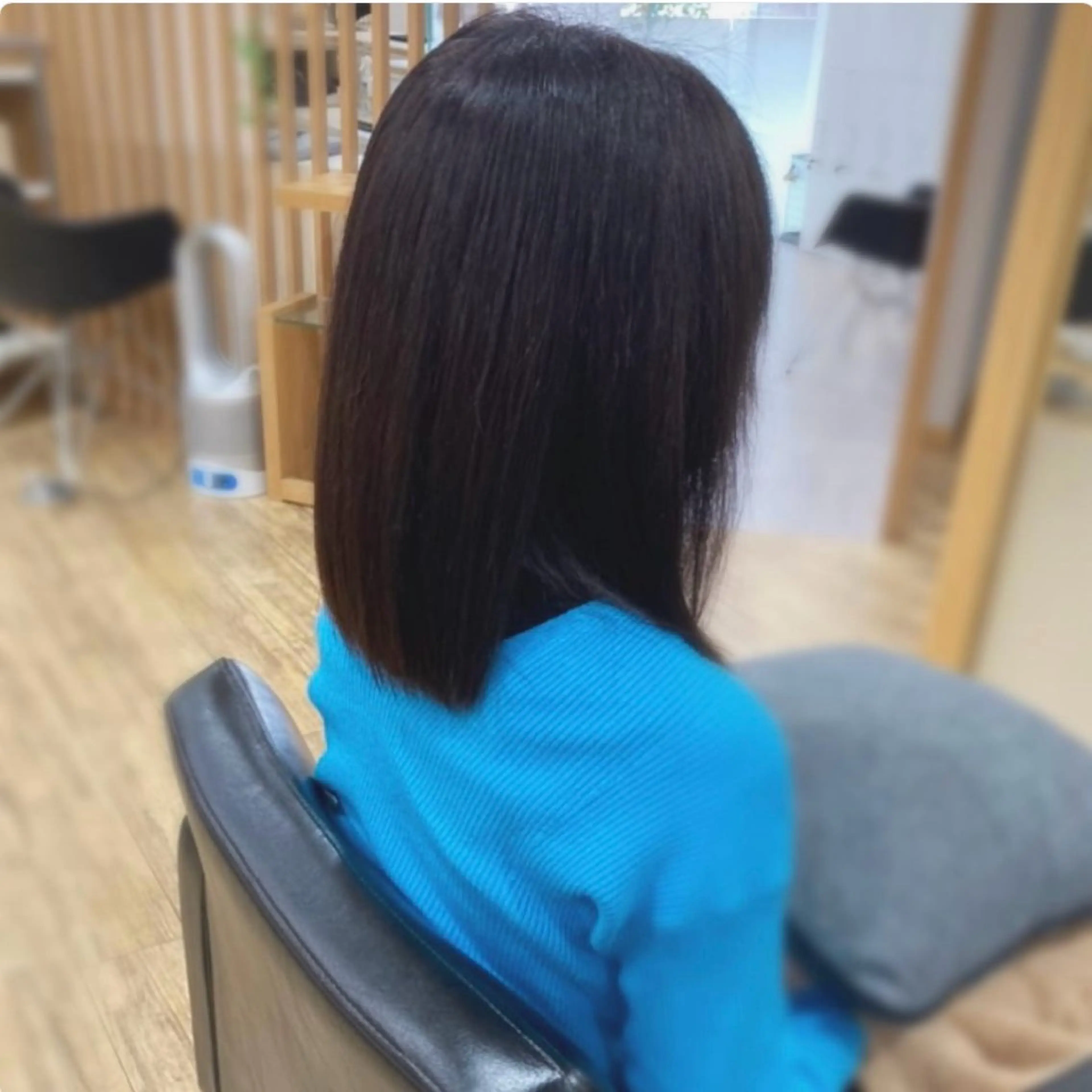 セミロング カラー 髪質改善 トリートメント 艶髪×髪質改善KON |癖毛カット×収まりのヘアスタイル