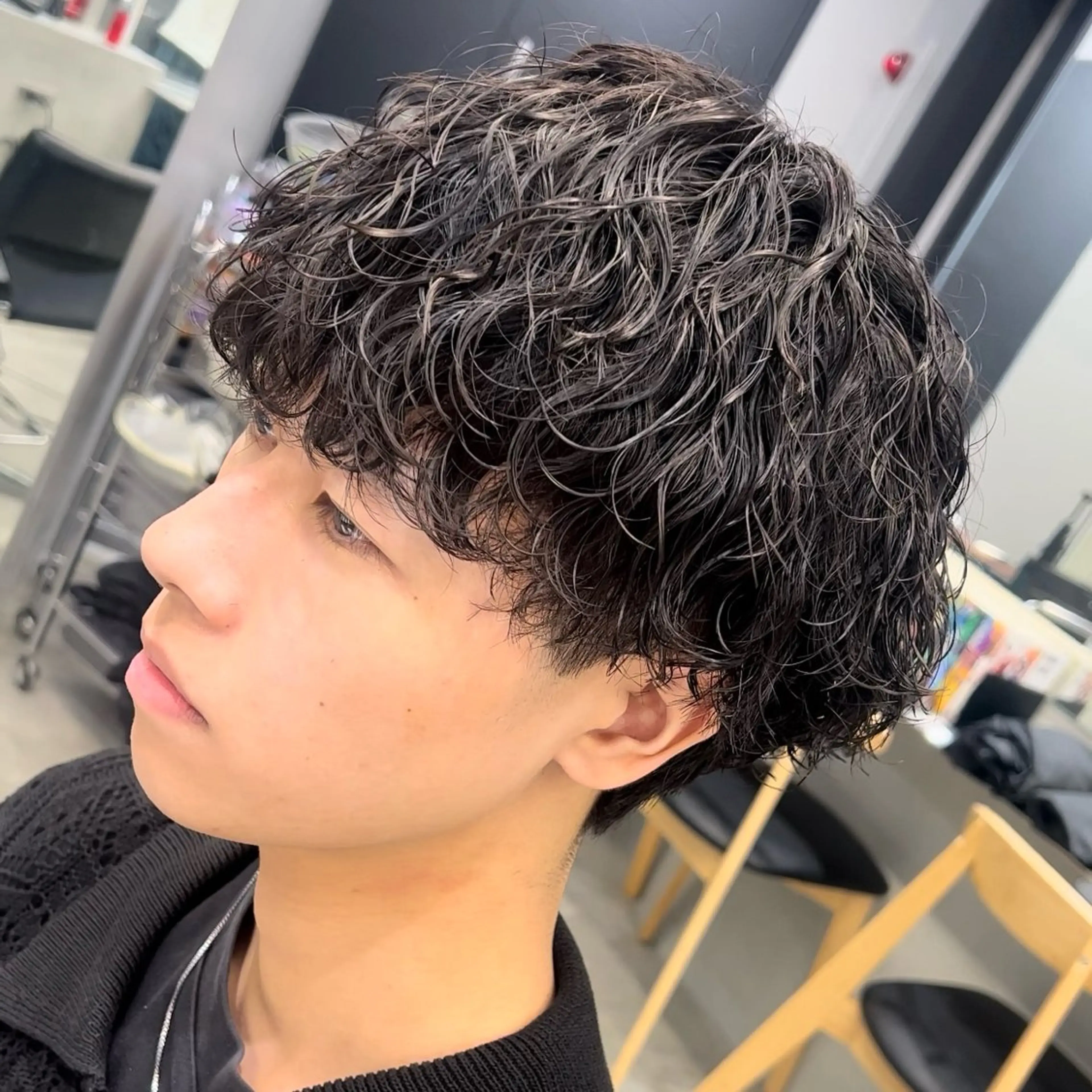 ショート パーマ メンズ 波巻きパーマ 松下 友希 【fifth】のヘアスタイル