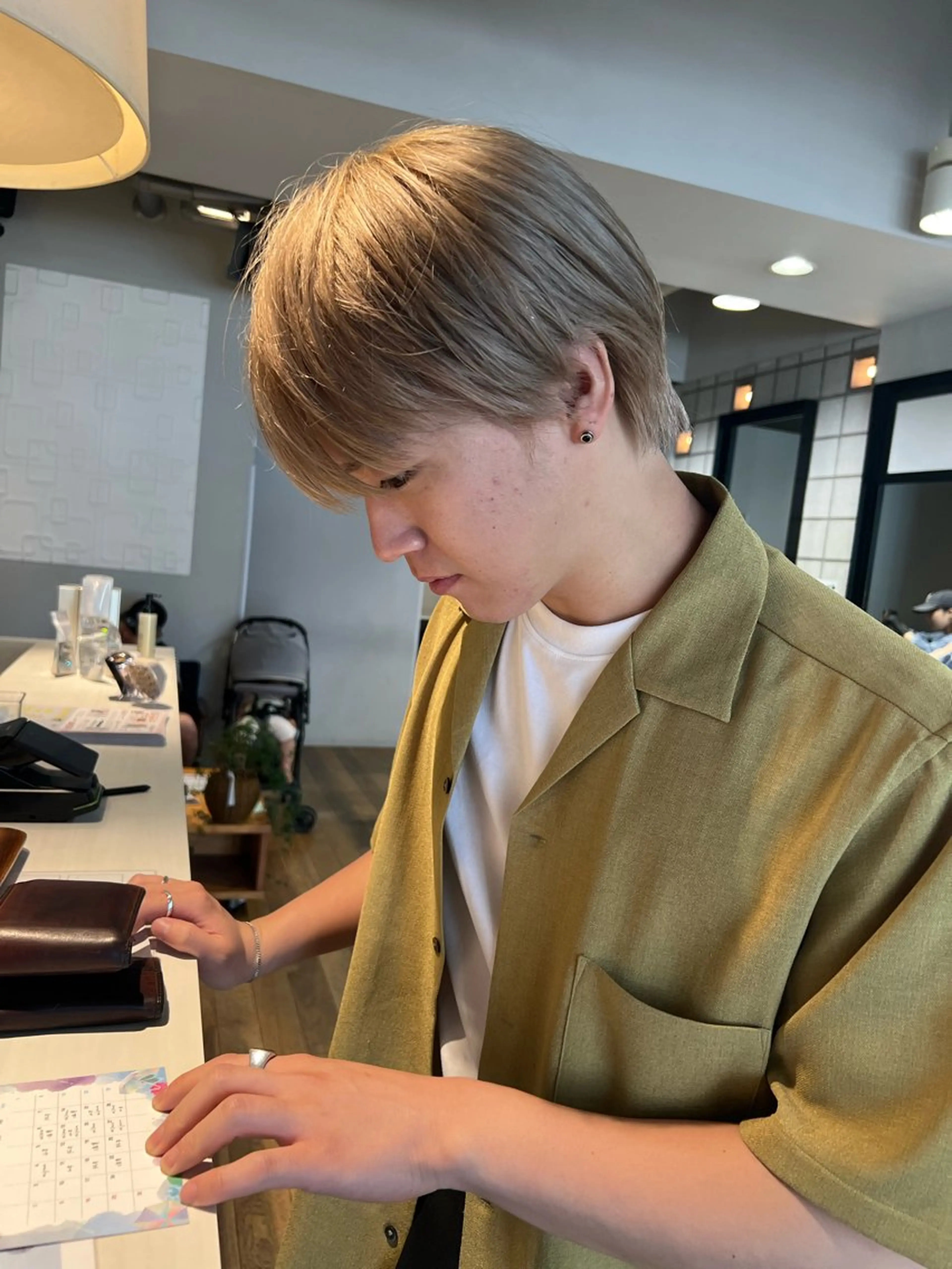 メンズ メンズブリーチ ヘアカラー 松本  夏海のヘアスタイル