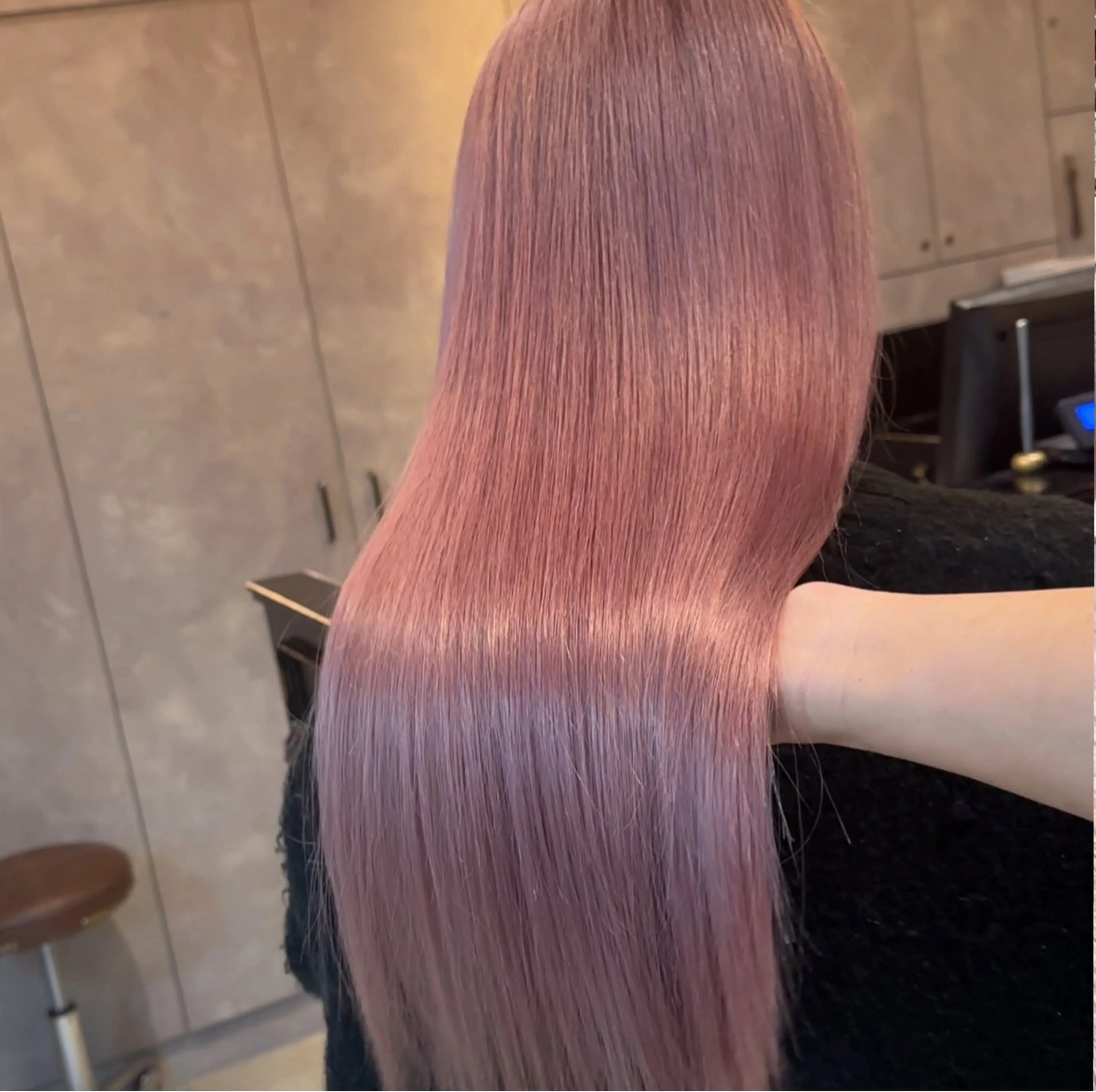 ミディアム カラー パーマ ヘアアレンジ メンズ ブリーチカラー🤍 颯馬🐈‍⬛のヘアスタイル