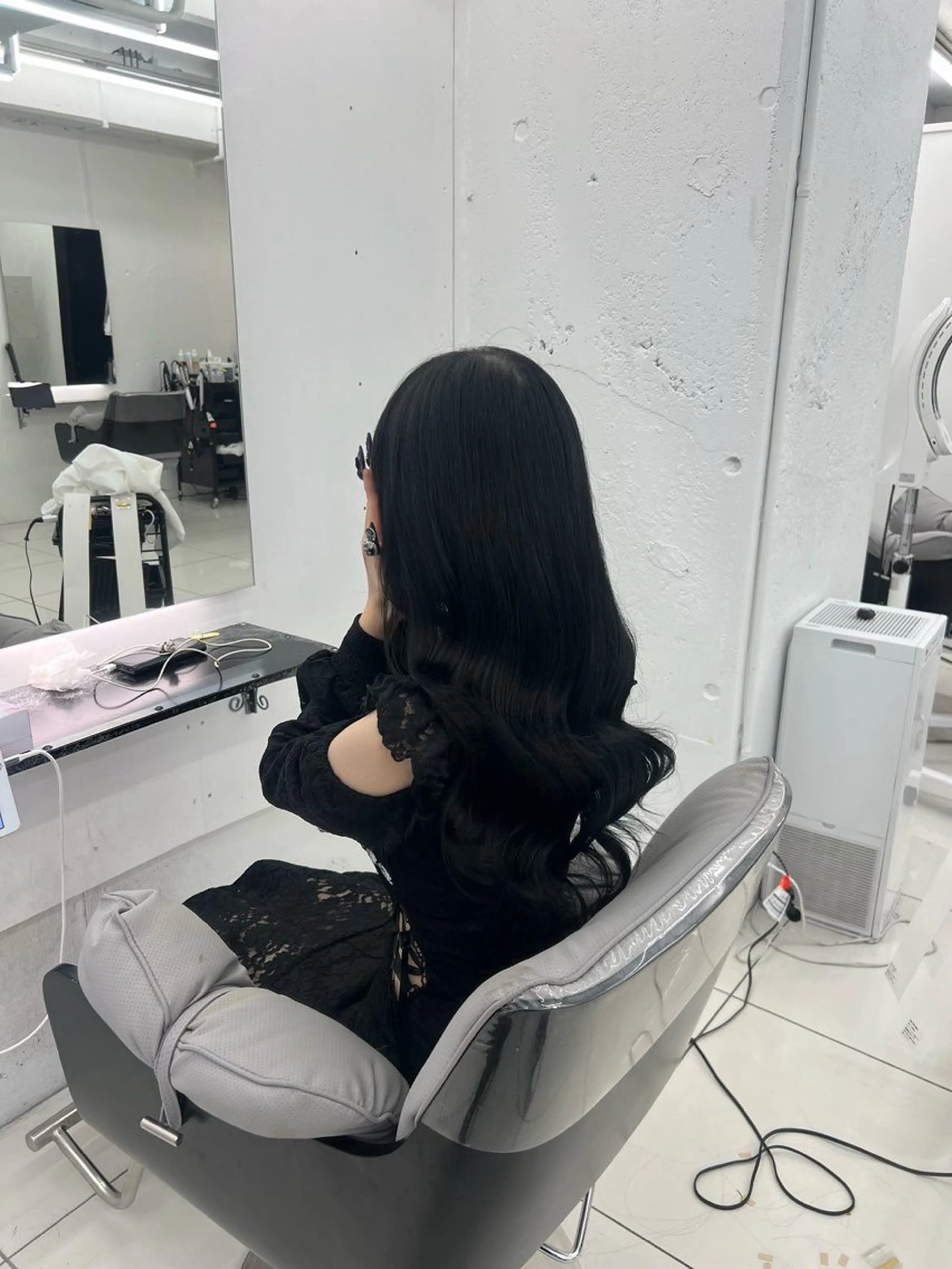 艶カラー+シールエクステ(40枚から100枚の間でお選び下さい)の写真