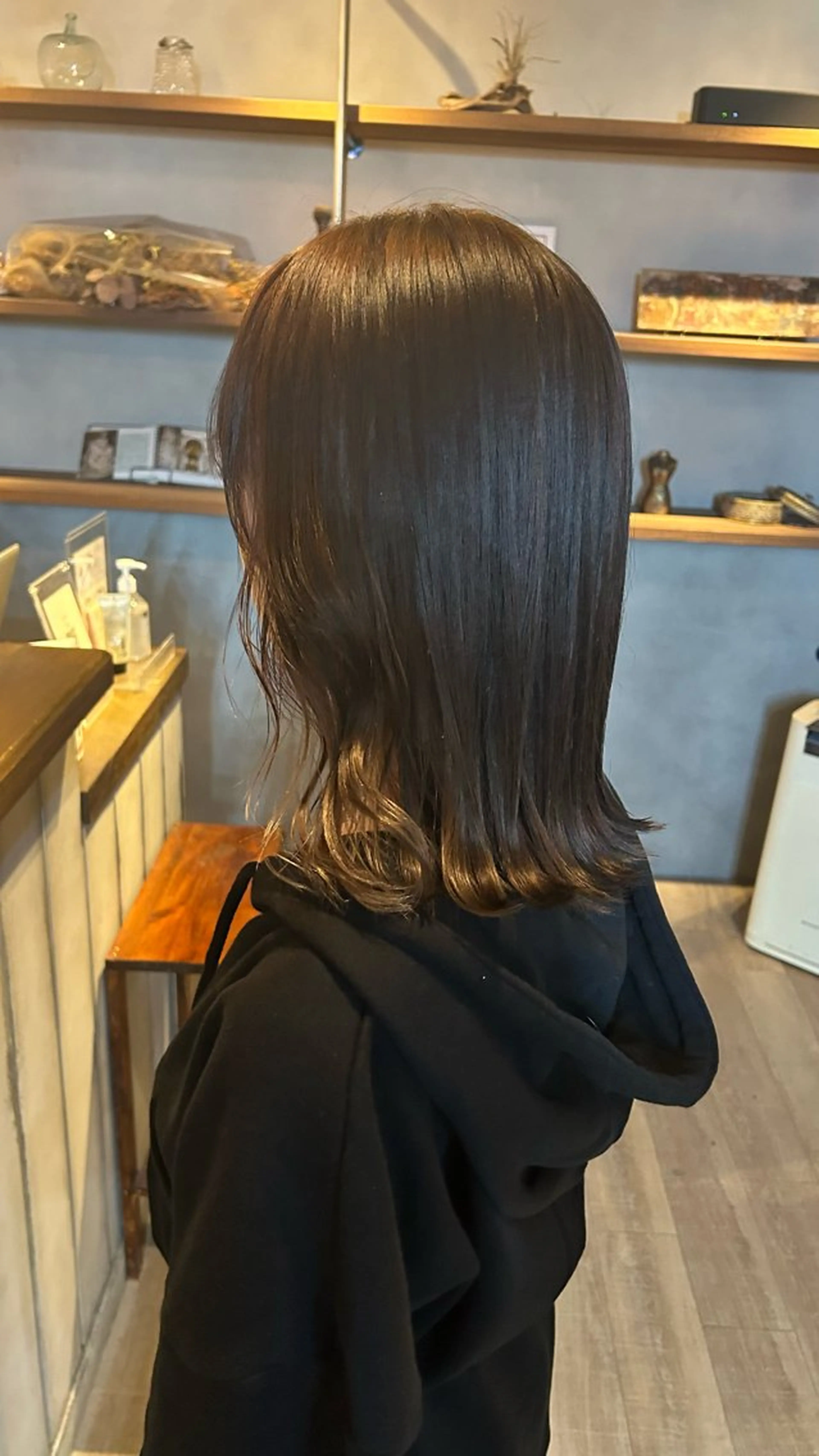 セミロング カット 🦭☪️Azumi 縮毛矯正☪️🦭のヘアスタイル