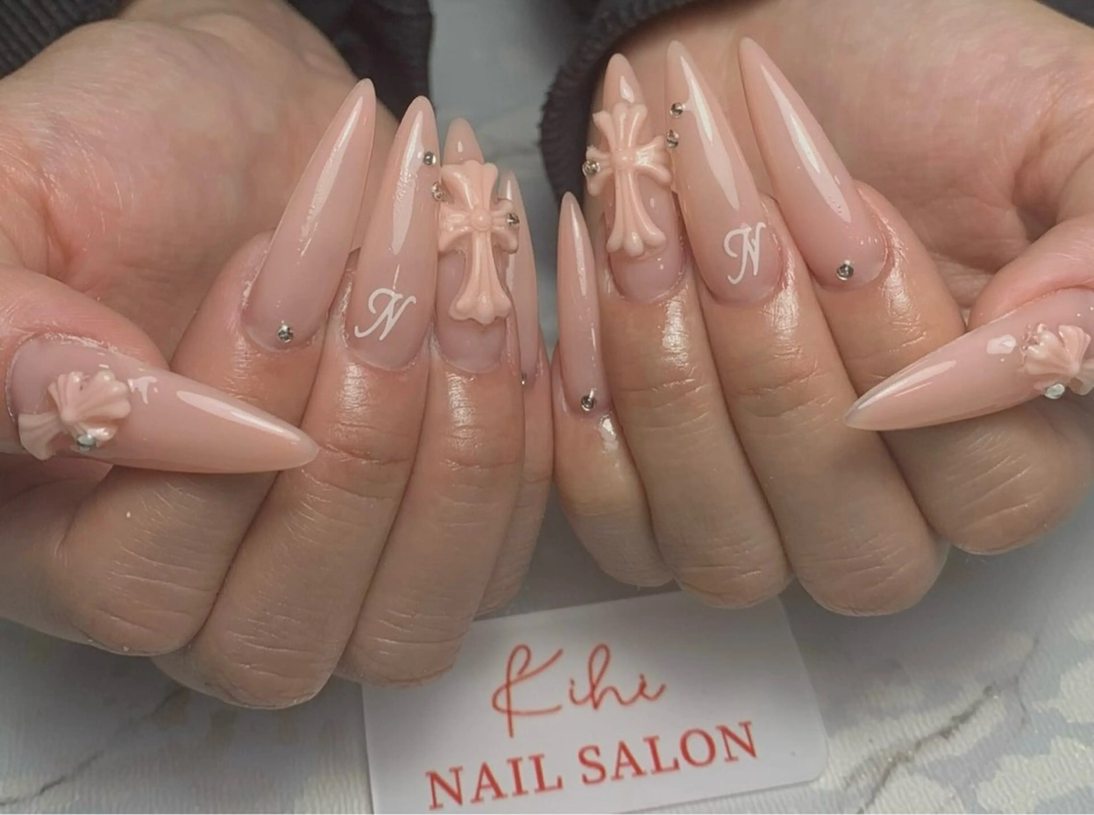 ネイル アートネイル ジェルネイル キラキラネイル 韓国ネイル スカルプネイル ハンドネイル 清水 ユナのネイルデザイン