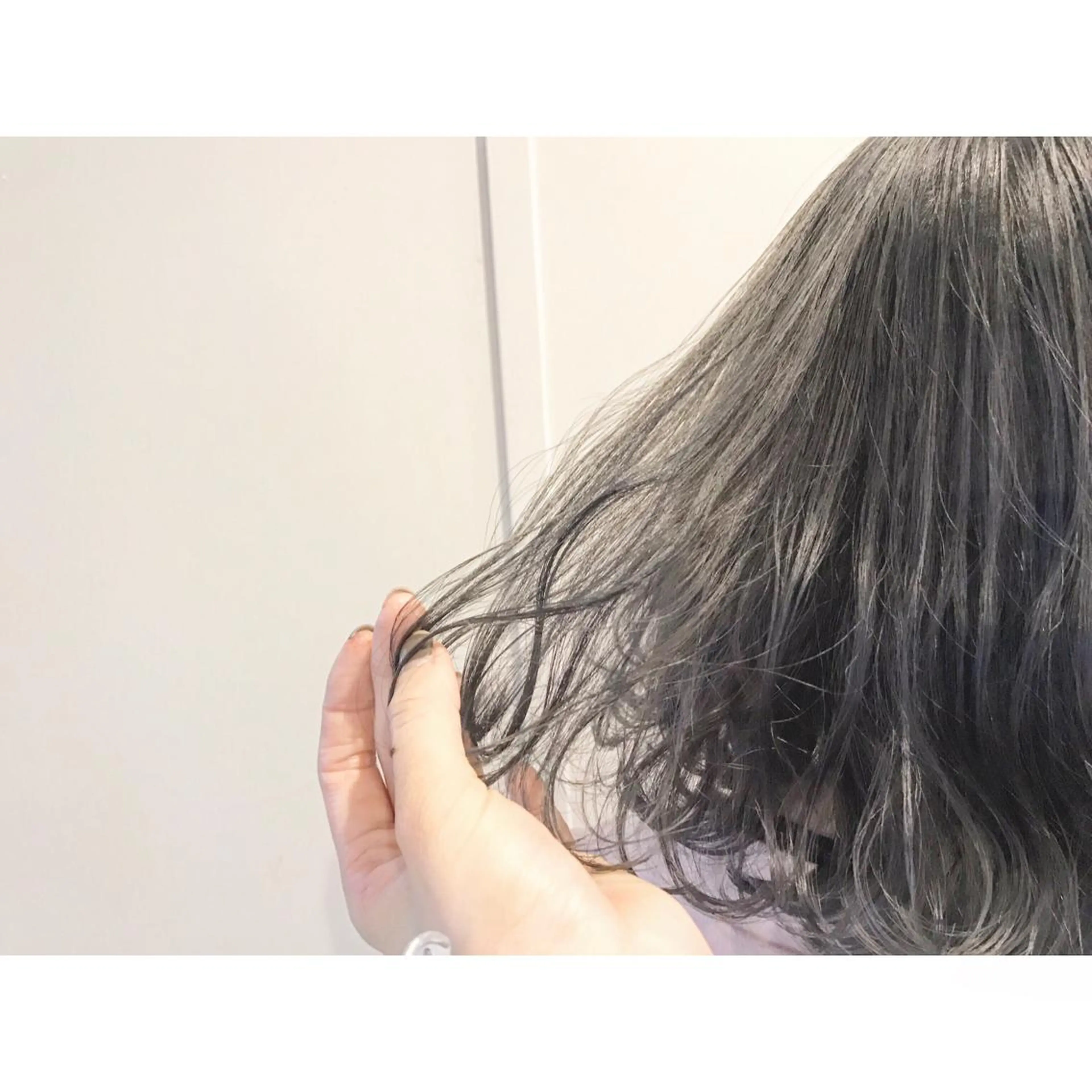 ミディアム カラー 透明感カラー ダブルカラー 💈LuTa💈_ 公式_NewOpenのヘアスタイル