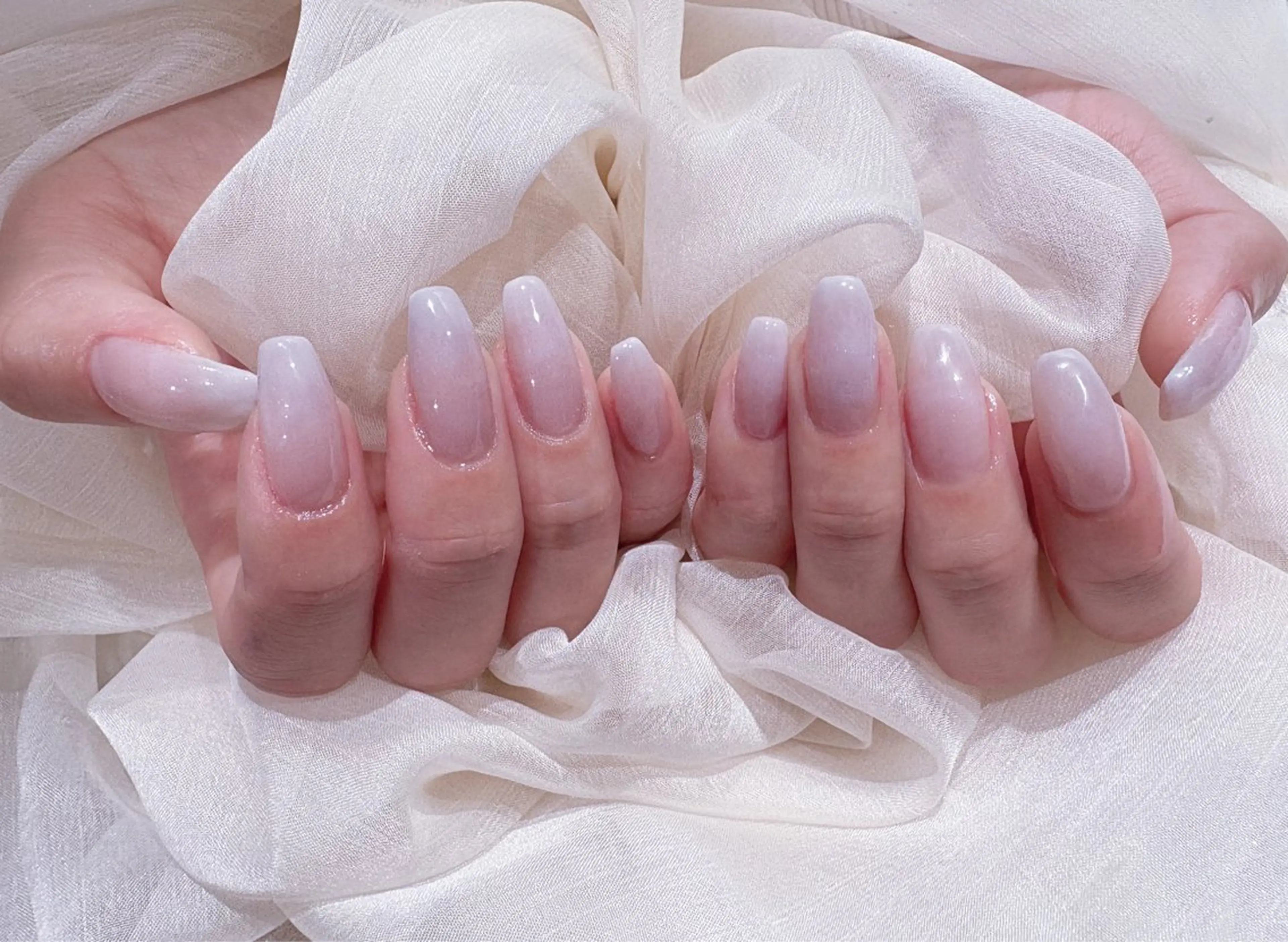 ネイル Nail R🌷 AKARI恵比寿のネイルデザイン