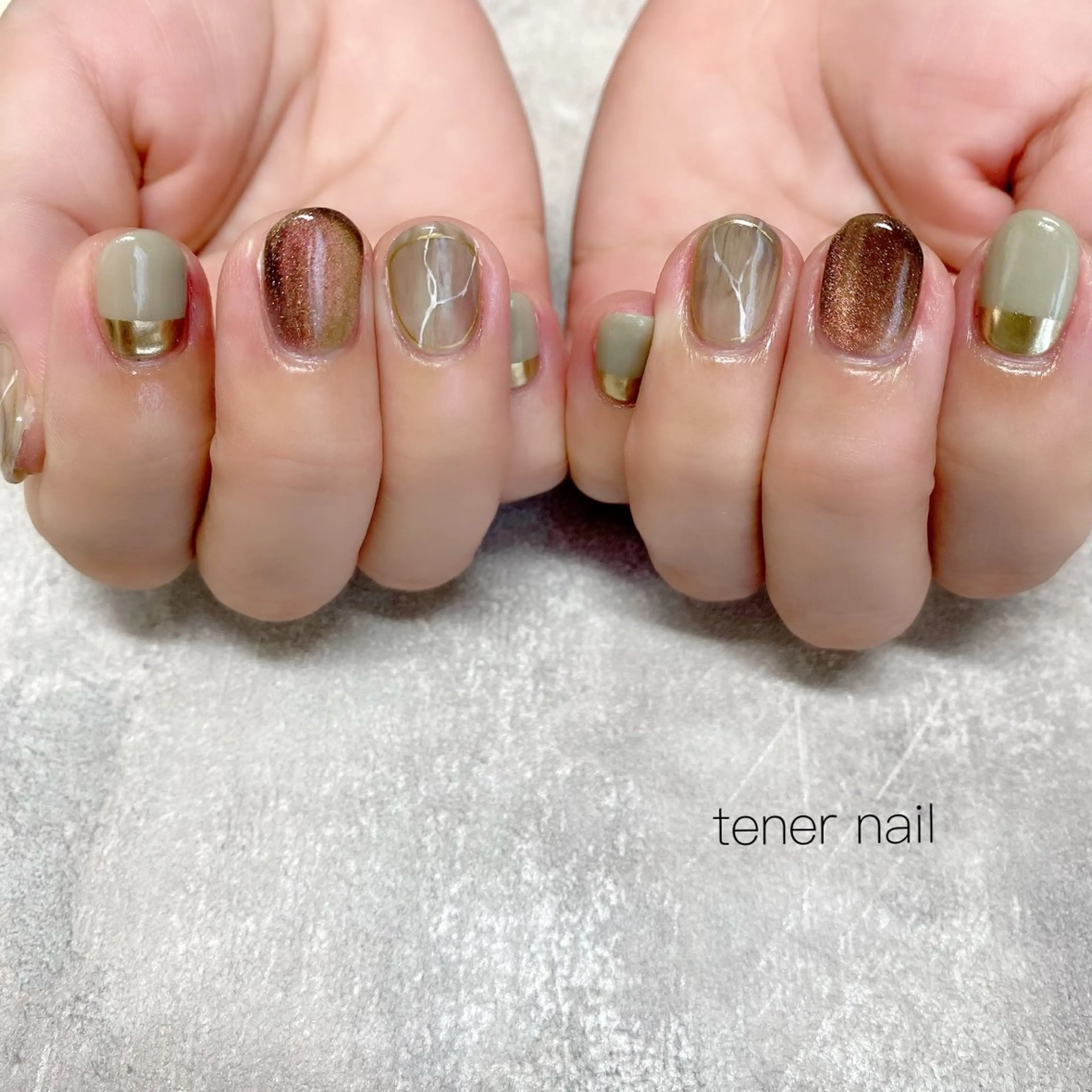 ネイル マグネットネイル ニュアンスネイル テネルネイル tener nailのネイルデザイン