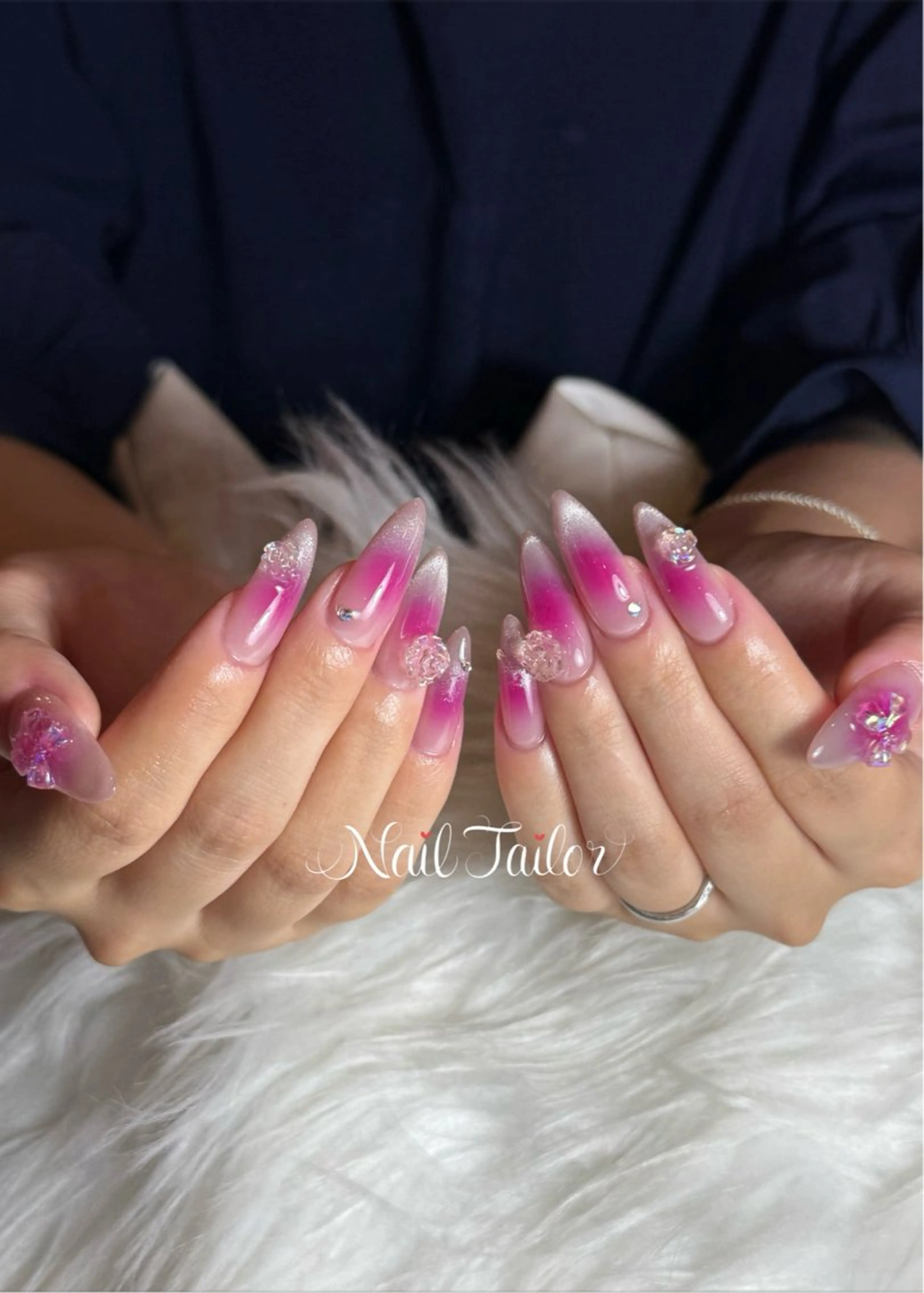 ネイル オーロラネイル チークネイル クリアネイル 長さ出し フレンチネイル ハンドネイル NailTailor ネイルテイラーのネイルデザイン