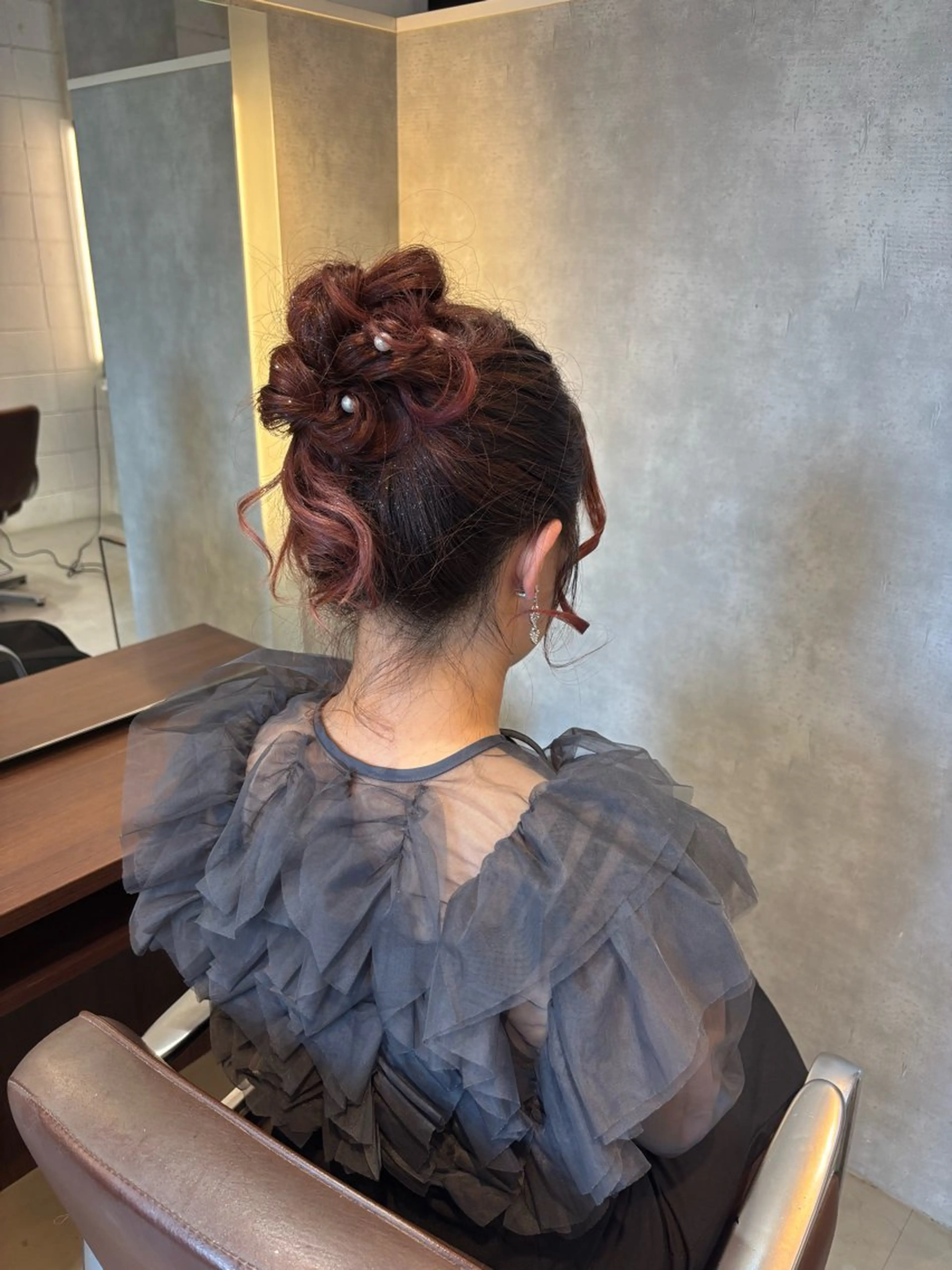 ミディアム ヘアセット chic 渡辺 桃羽のヘアスタイル