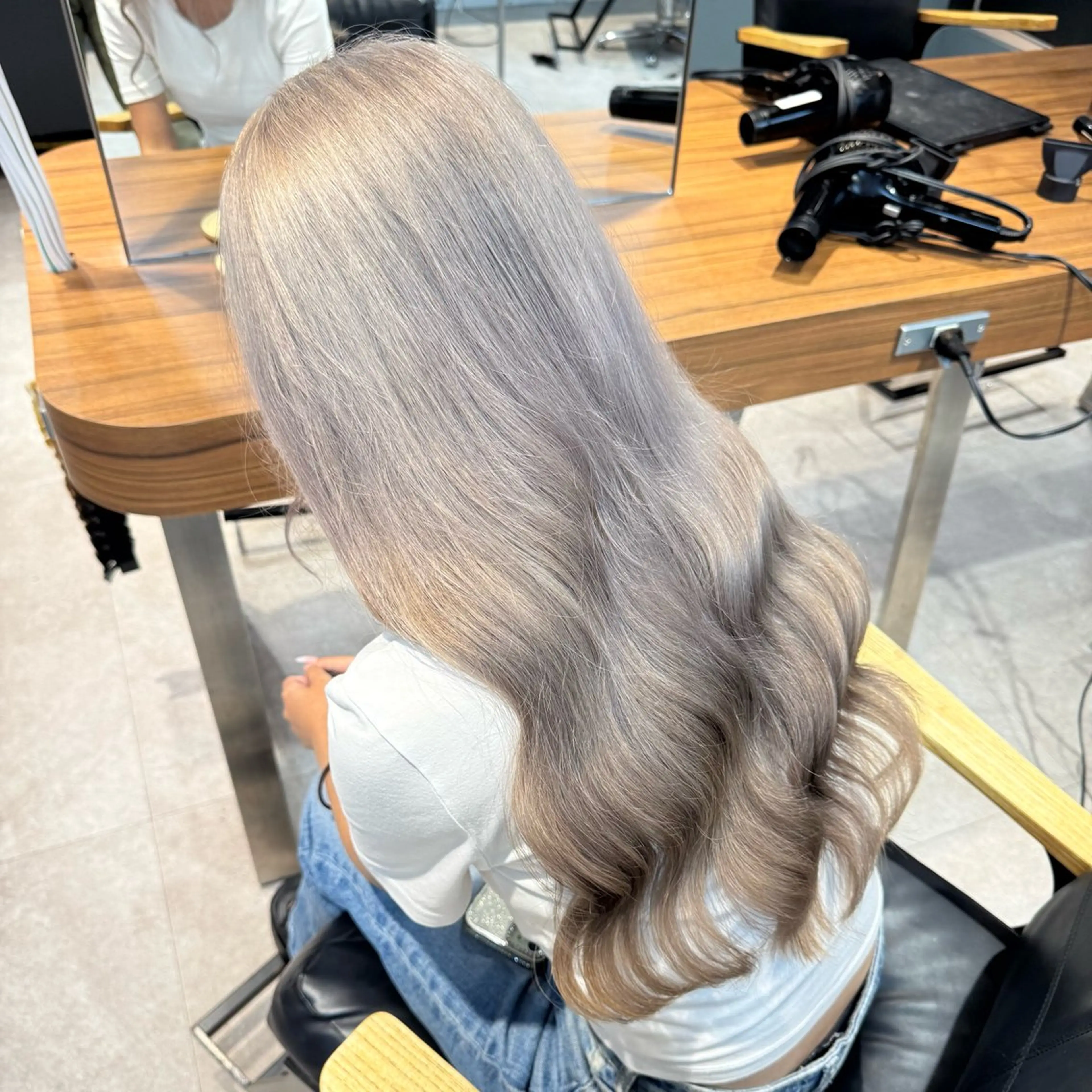 ロング カラー 高橋 充輝のヘアスタイル