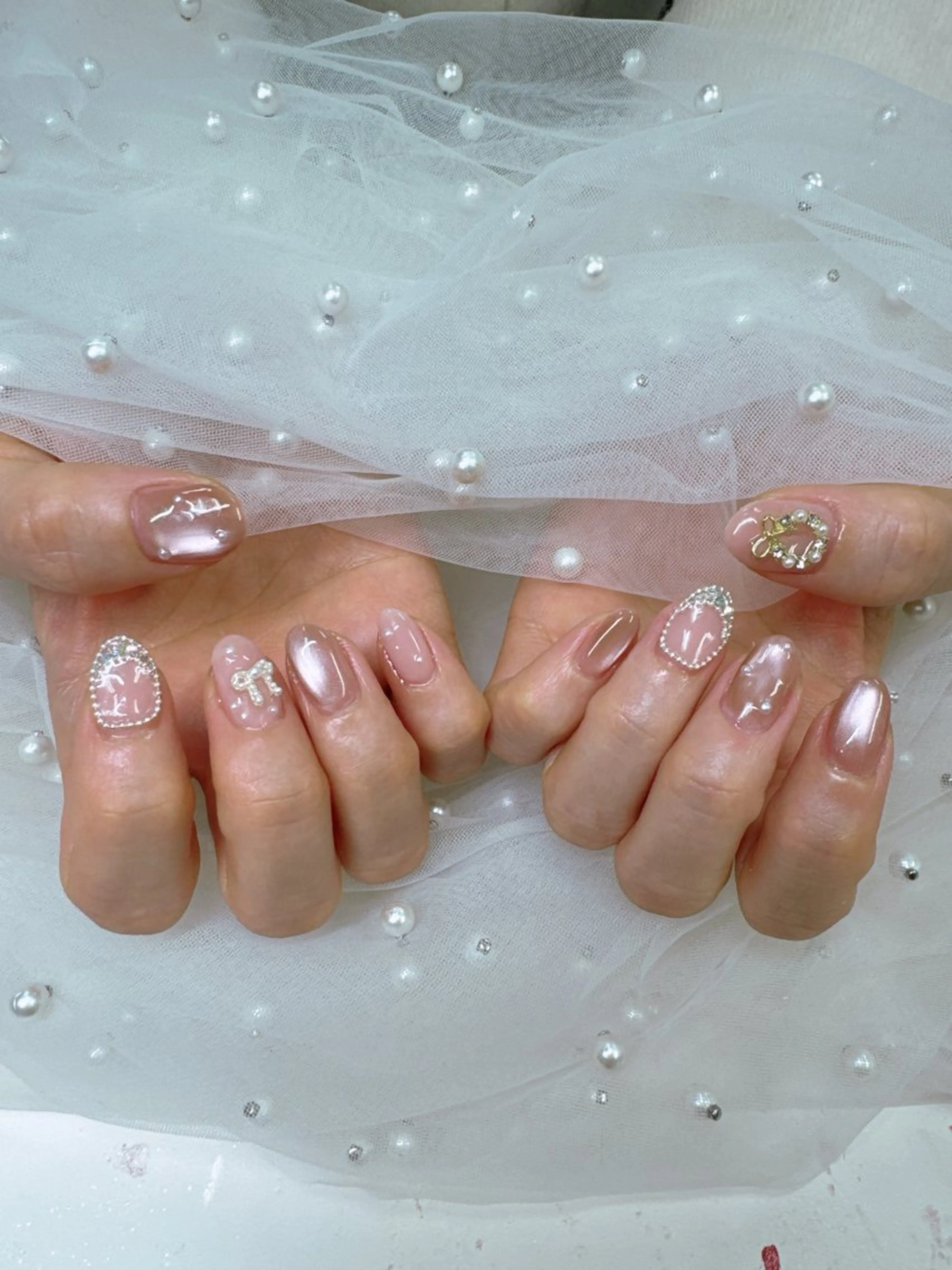 ネイル フレンチネイル ジェルネイル ガラスフレンチ キラキラネイル パラジェル ハンドネイル Queeens nailのネイルデザイン