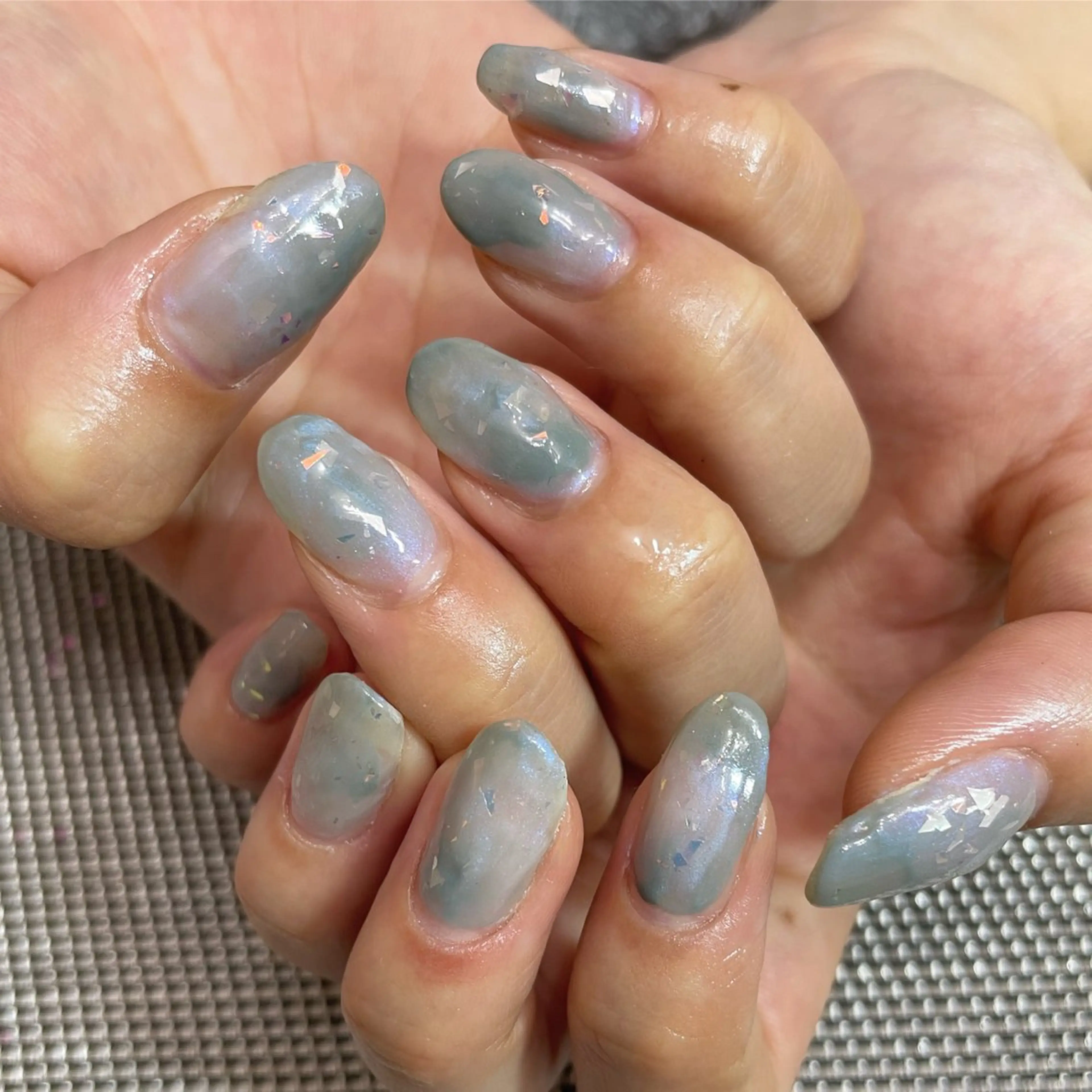 オフあり🍒ニュアンスハンドネイル💅の写真