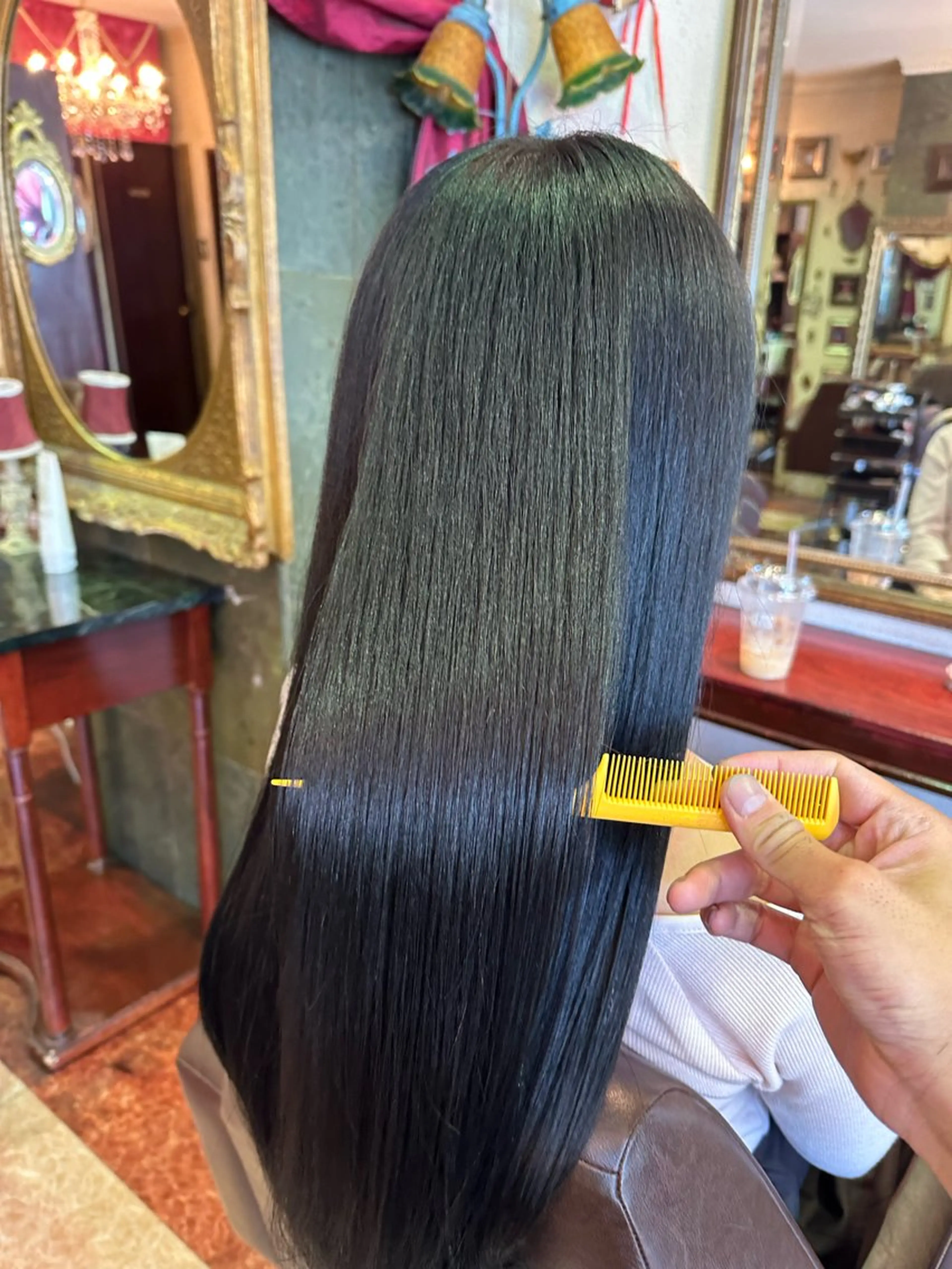 ロング カラー 黒髪 ブルーカラー ブルーブラック ケアカラー 透明感カラー カット ヘアカラー トリートメント 【美髪矯正 /髪質改善】RINのヘアスタイル