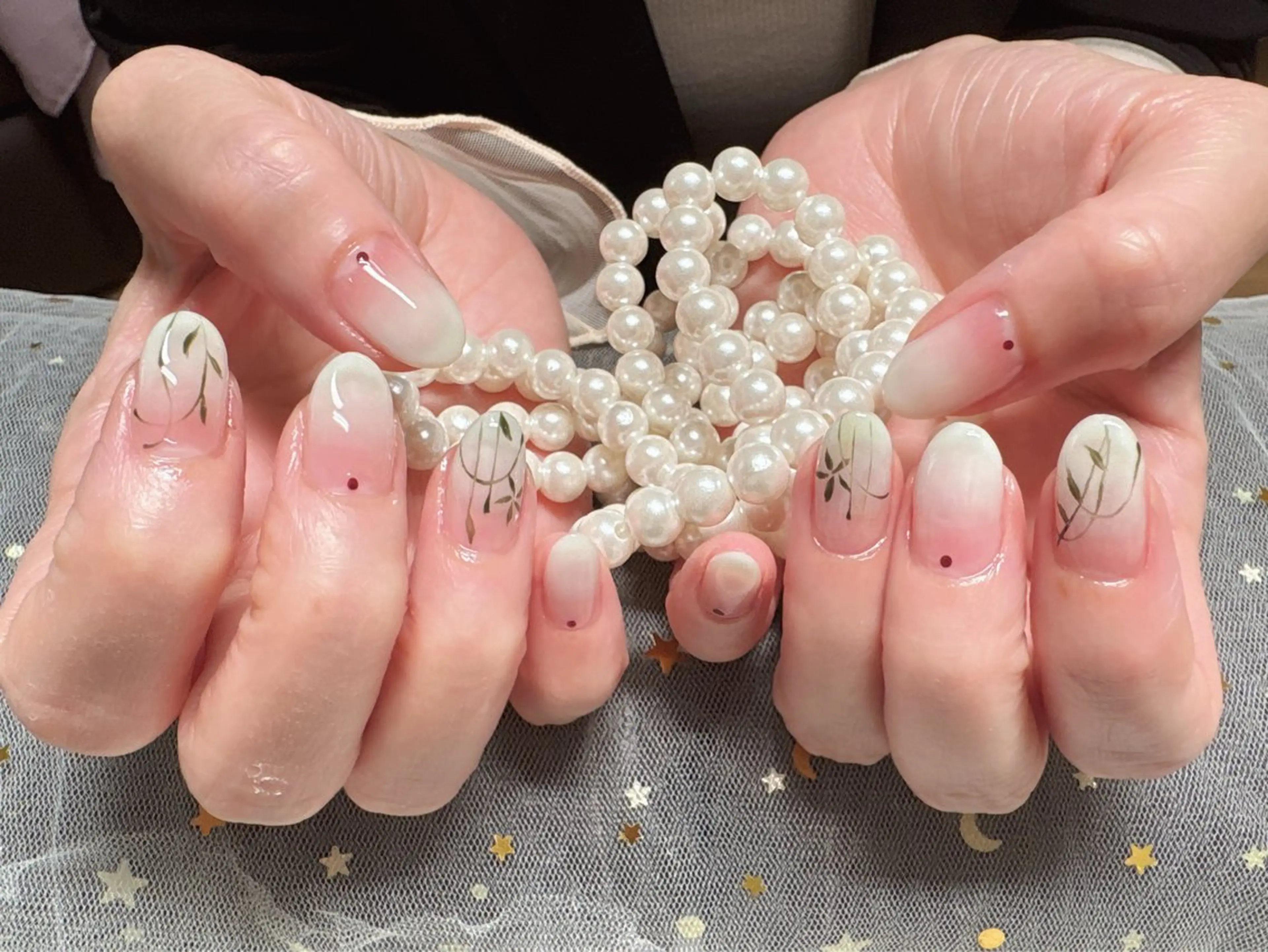 ネイル ハンドネイル ハンドケア 小岩 Saraのネイルデザイン