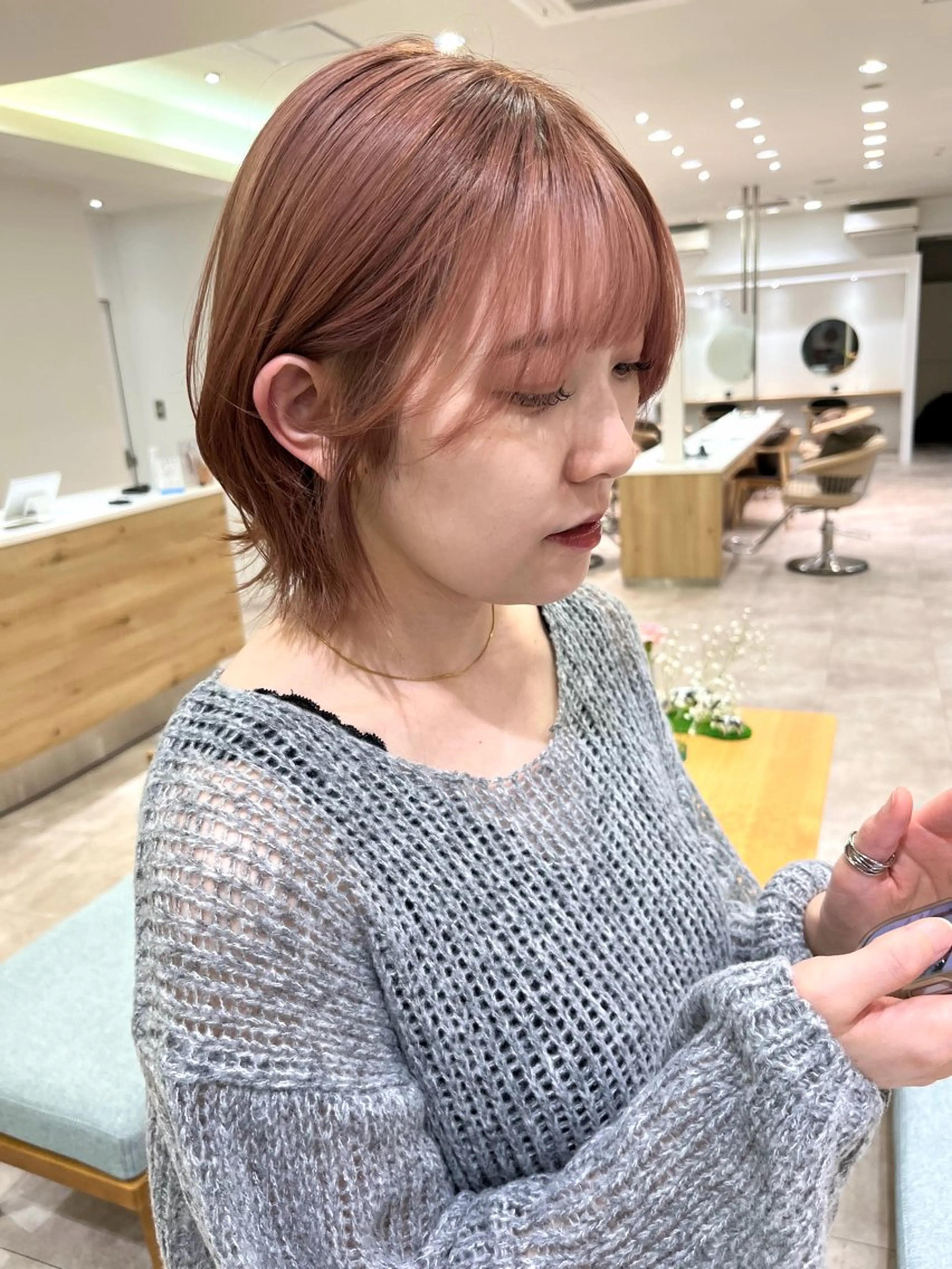 ショート カラー 透明感カラー くびれヘア 顔まわりレイヤー 顔周りカット 韓国風ヘア カット ヘアカラー トリートメント cana 札幌レイヤーカットのヘアスタイル