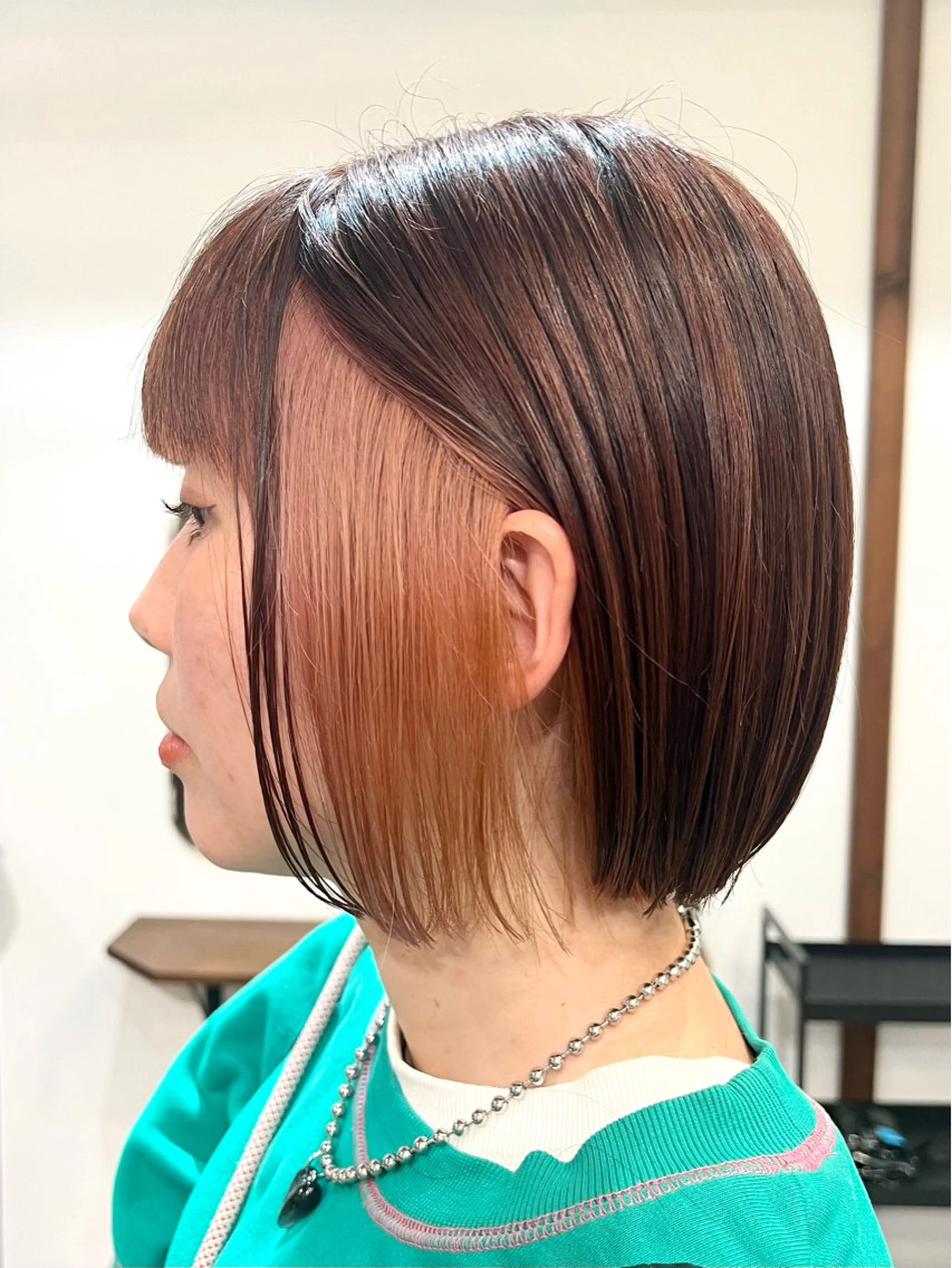 ショート カラー ブリーチ インナーカラー ピンクカラー ヘアカラー トリートメント Ami ブリーチ/ハイトーンのヘアスタイル