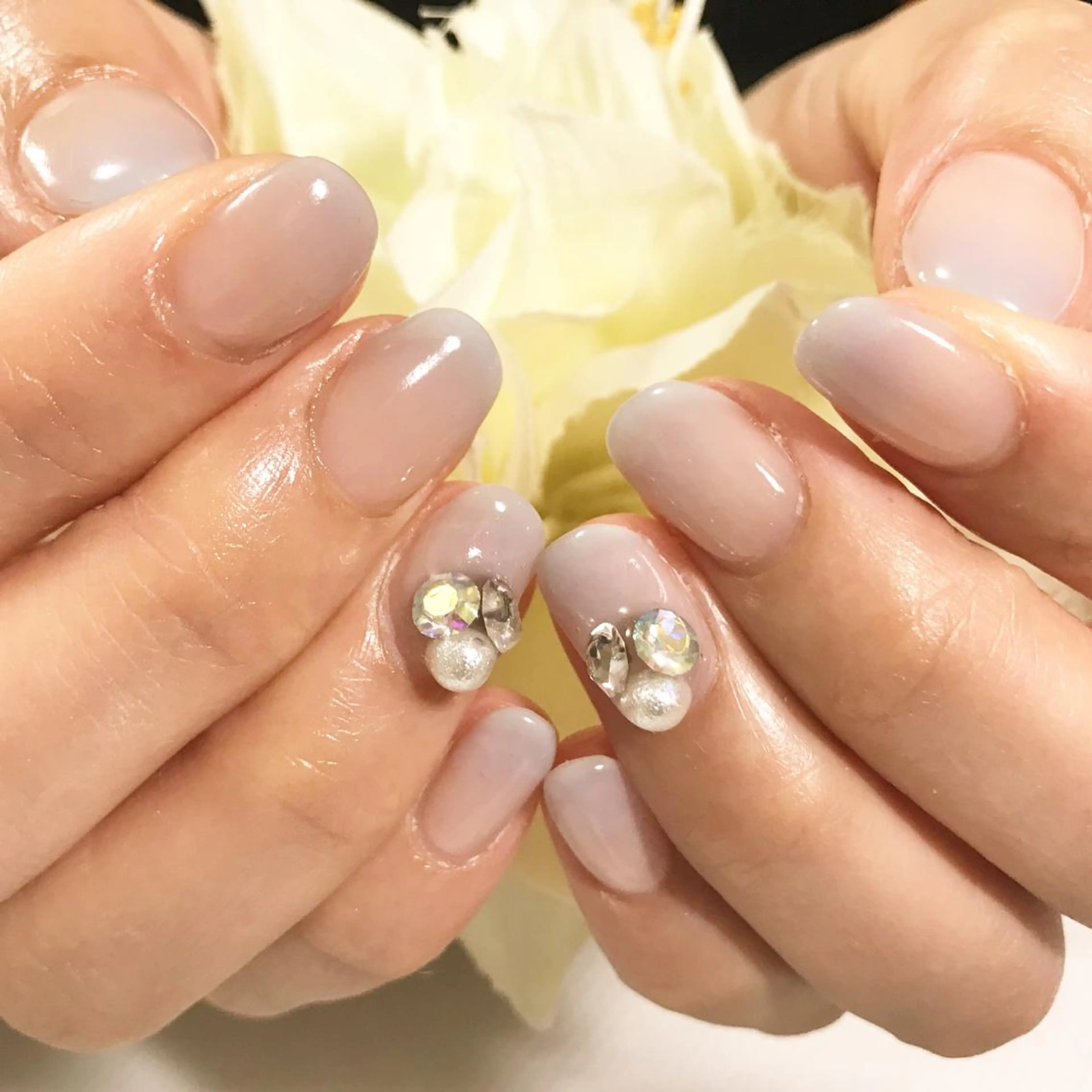 ネイル ブルー フットネイル グラデーション シンプルネイル 春ネイル ハンドネイル nail fufla ♡yamane♡のネイルデザイン