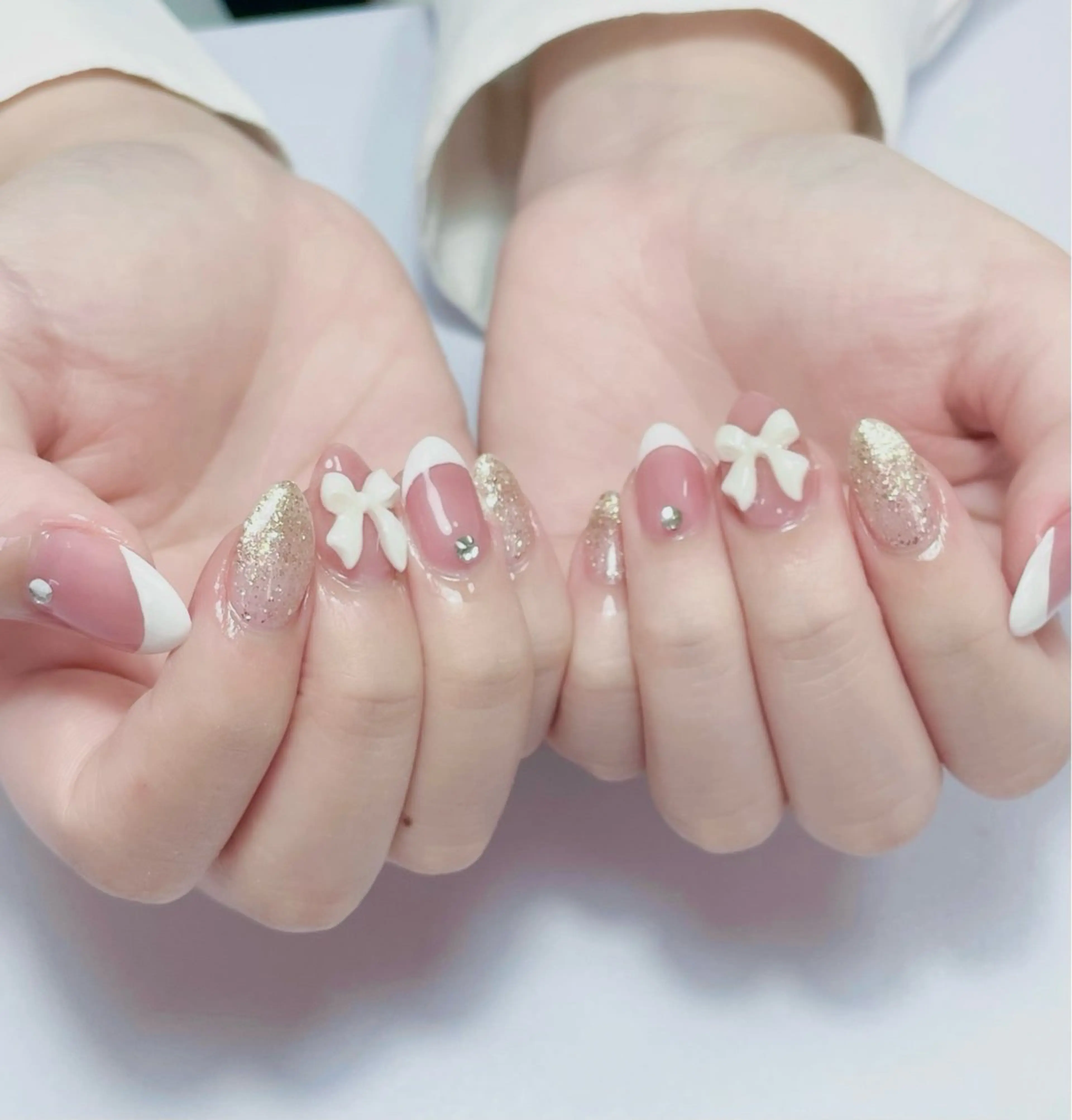 ネイル 長さ出し フレンチネイル ガーリー ピンク リボン ハンドネイル Chicchi 加茂宮駅徒歩3分のネイルデザイン