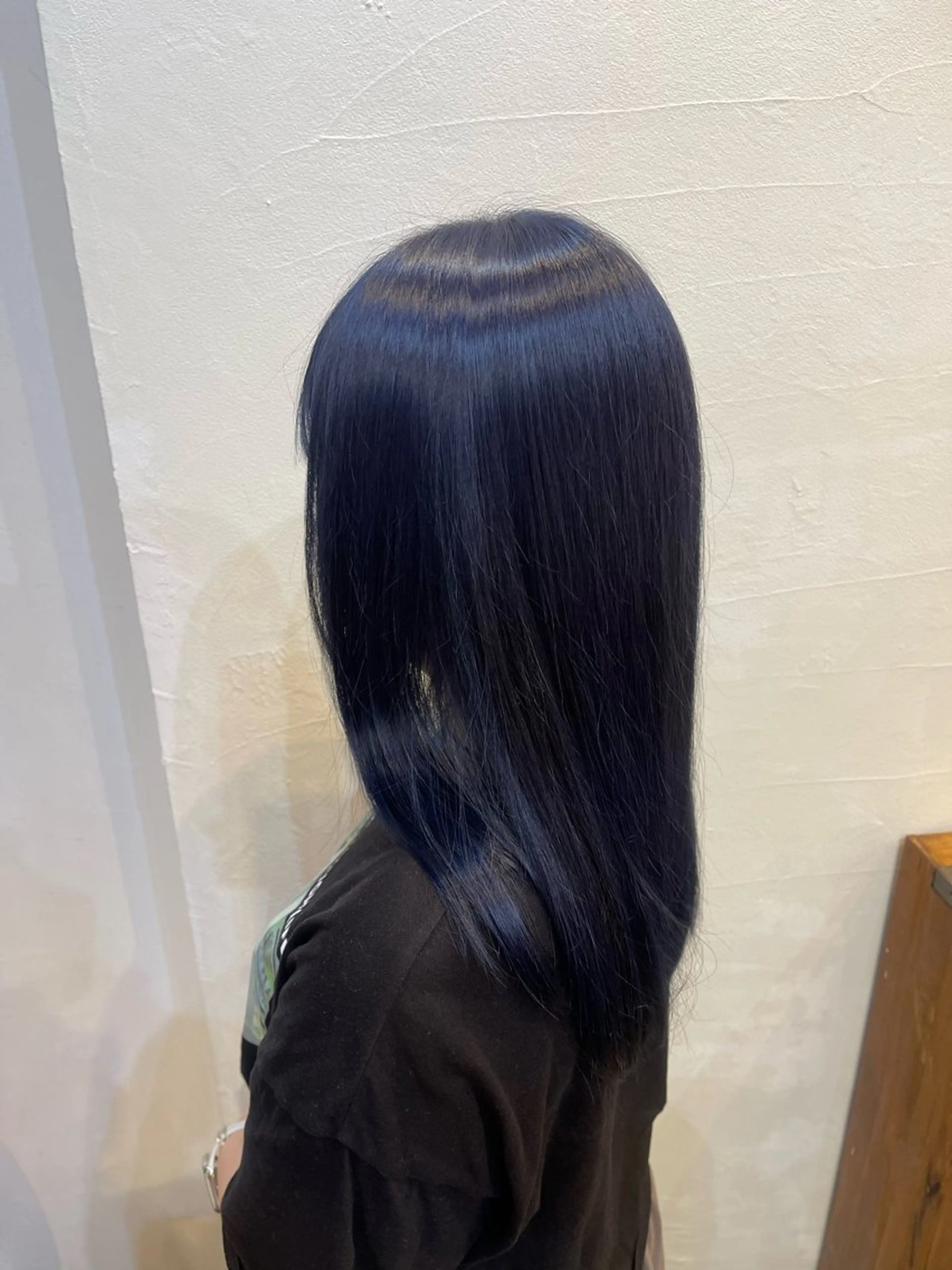 カラー ロングレイヤー ／米澤凌華のヘアスタイル