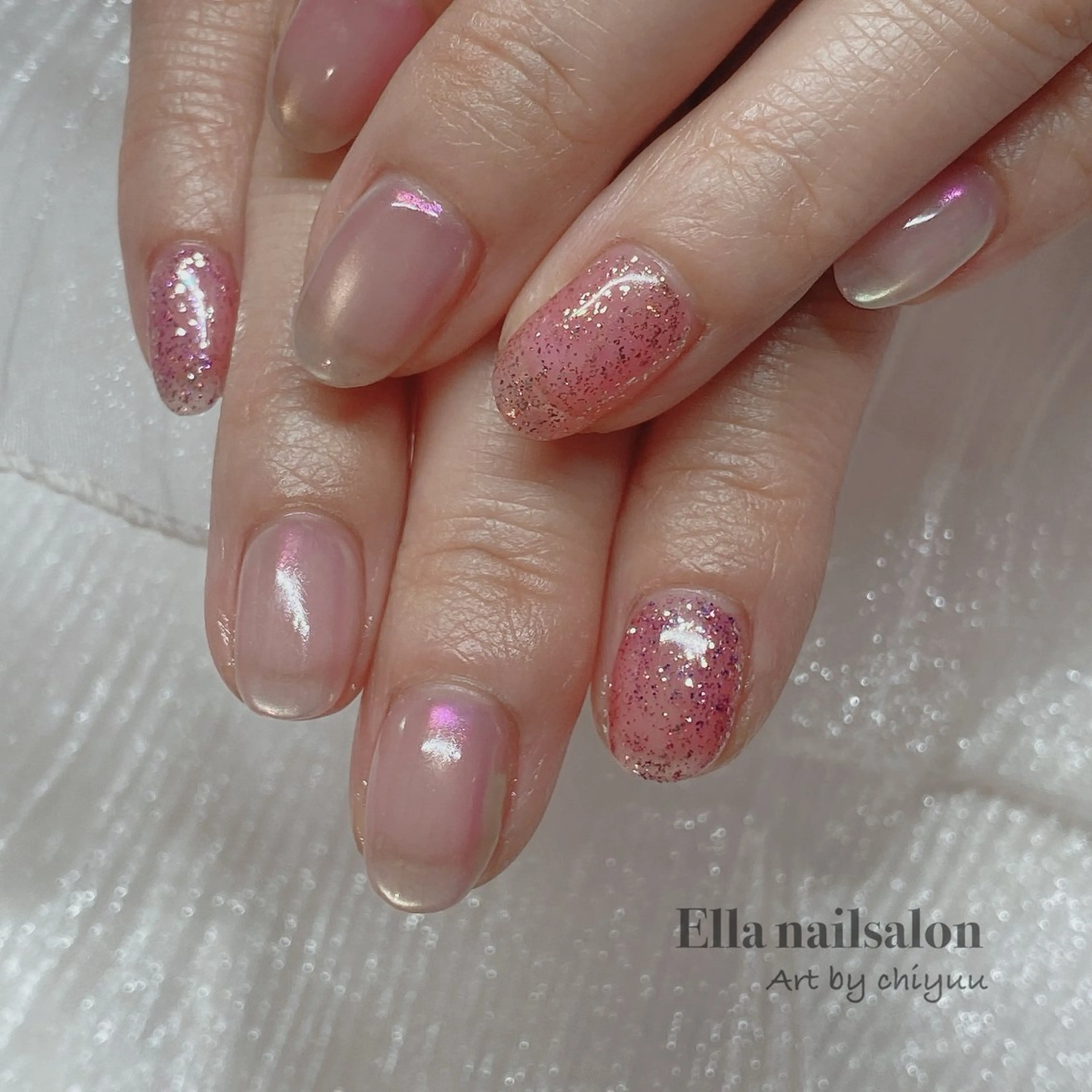 ネイル オーロラネイル ハンドネイル フットネイル Ella nailsalon所属・Ella nail ちゆうのネイルデザイン