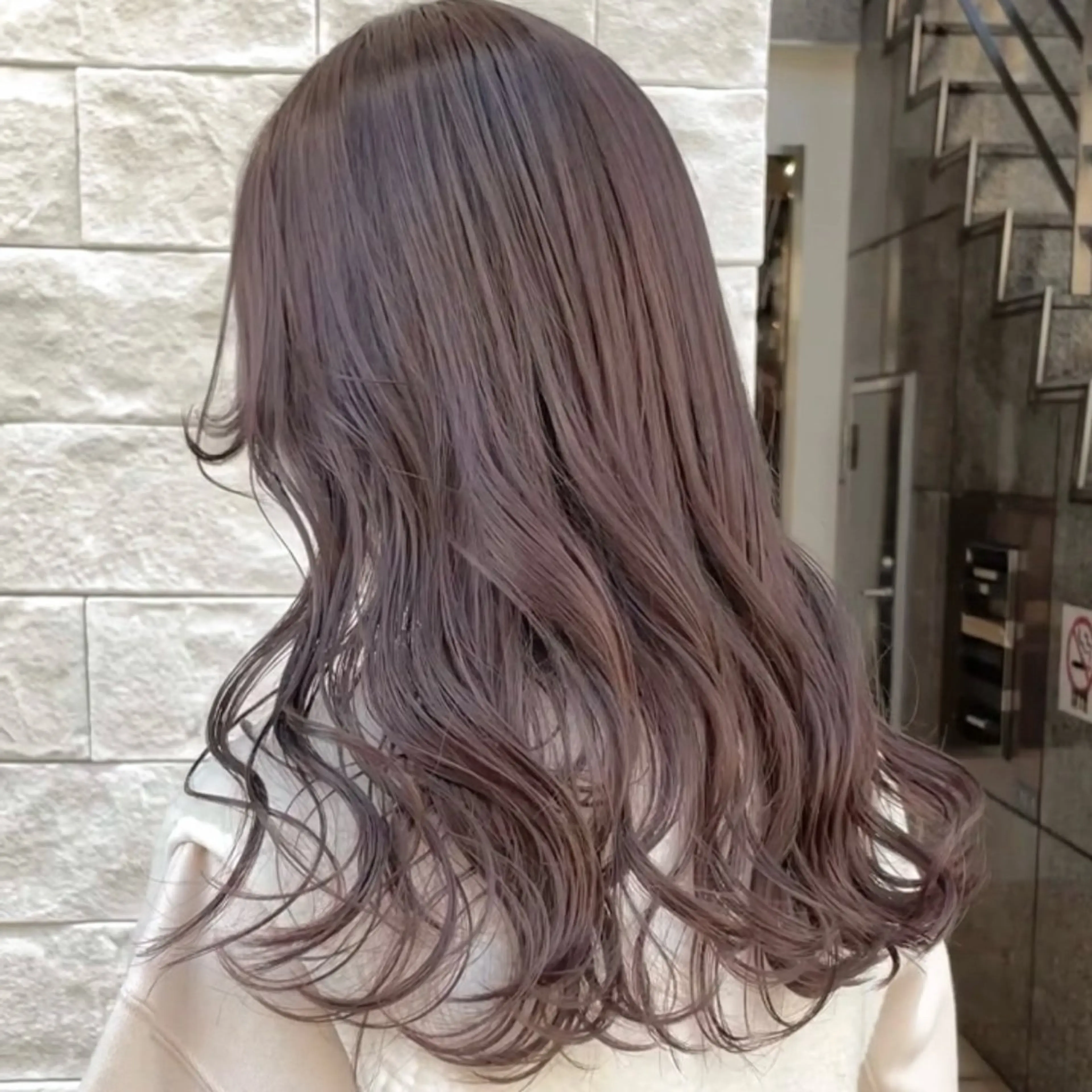 ロング カラー 艶カラー×似合わせ カットshihomiのヘアスタイル